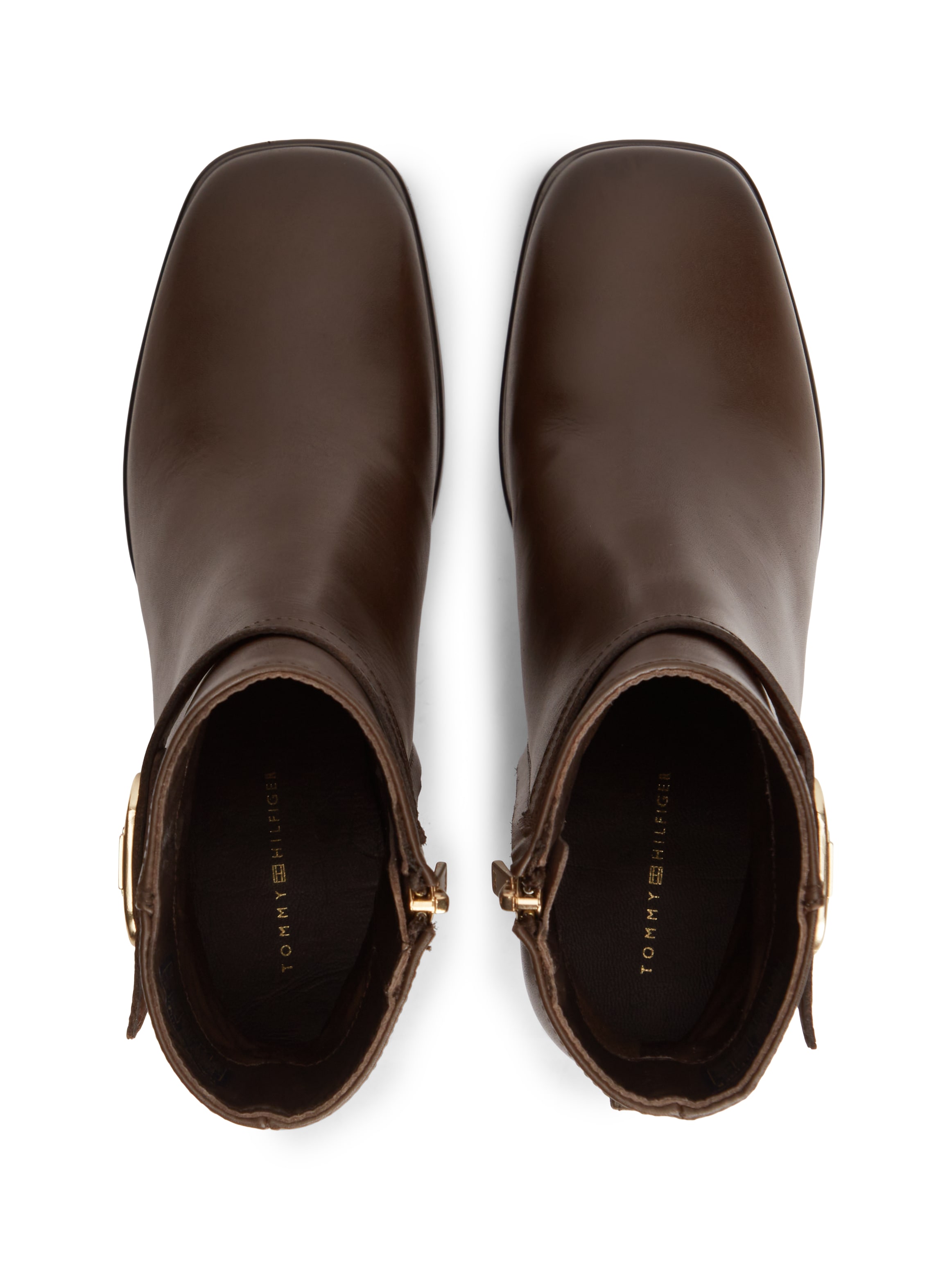 Tommy Hilfiger Stiefelette »TH STRAP LEATHER BLOCK HEEL BOOT«  Herbstschuh, Businessschuh mit goldfarbenem Schmuckelement