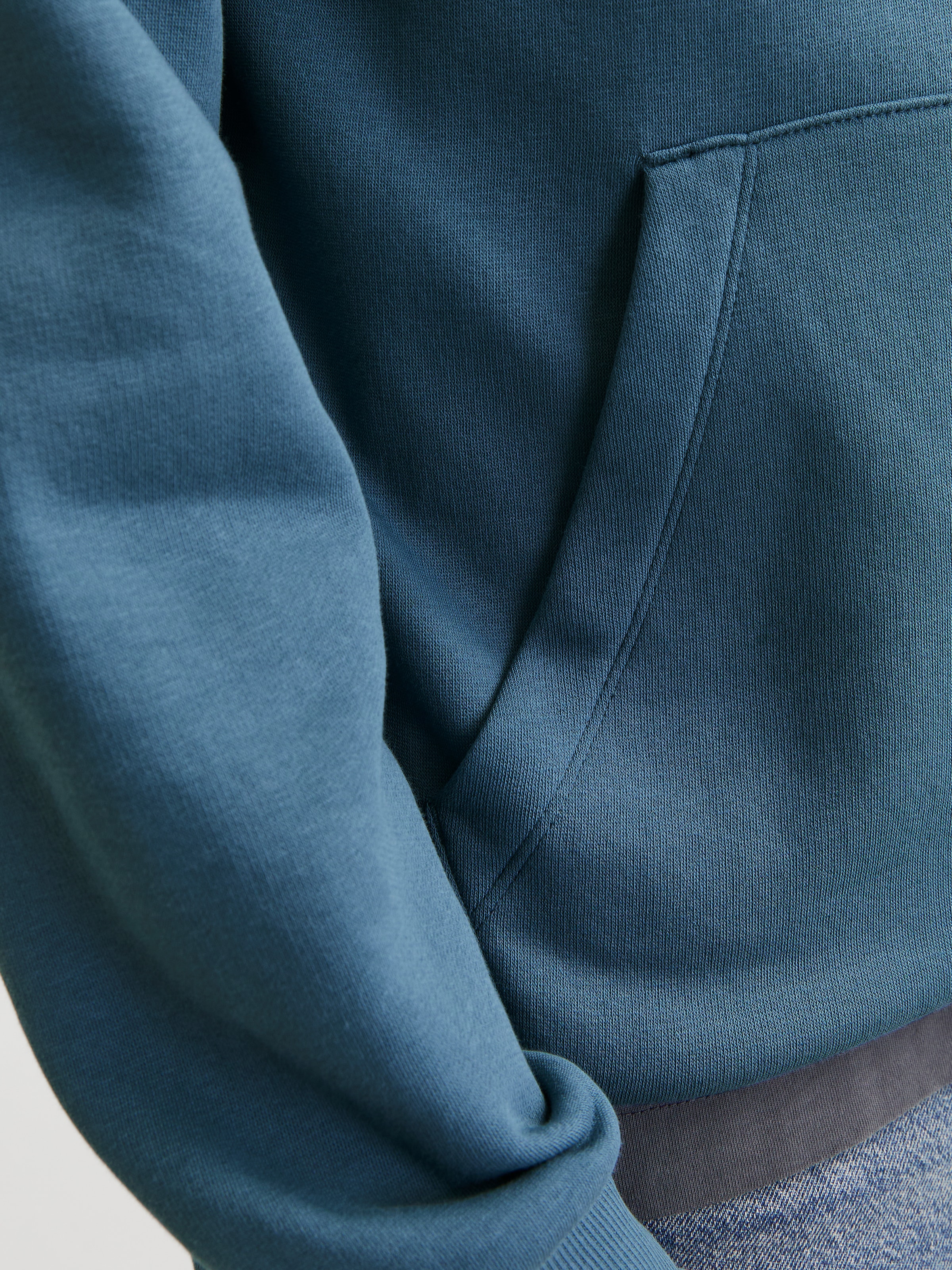 Jack & Jones Kapuzensweatshirt »JJECORP GRAPHIC SWEAT HOOD NOOS«, mit Logo Print