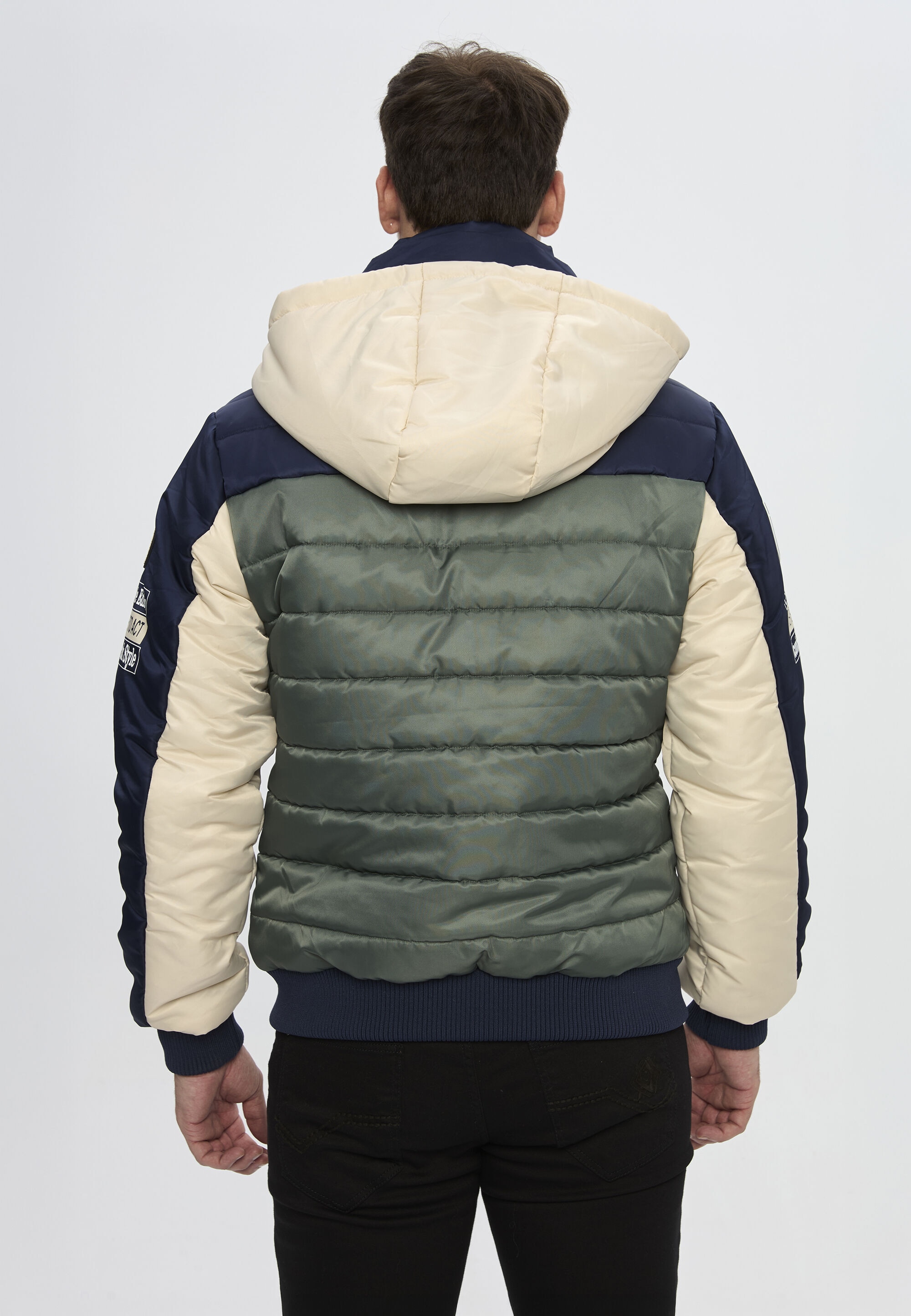 Cipo & Baxx Winterjacke »Winterjacke CM234« mit Kapuze