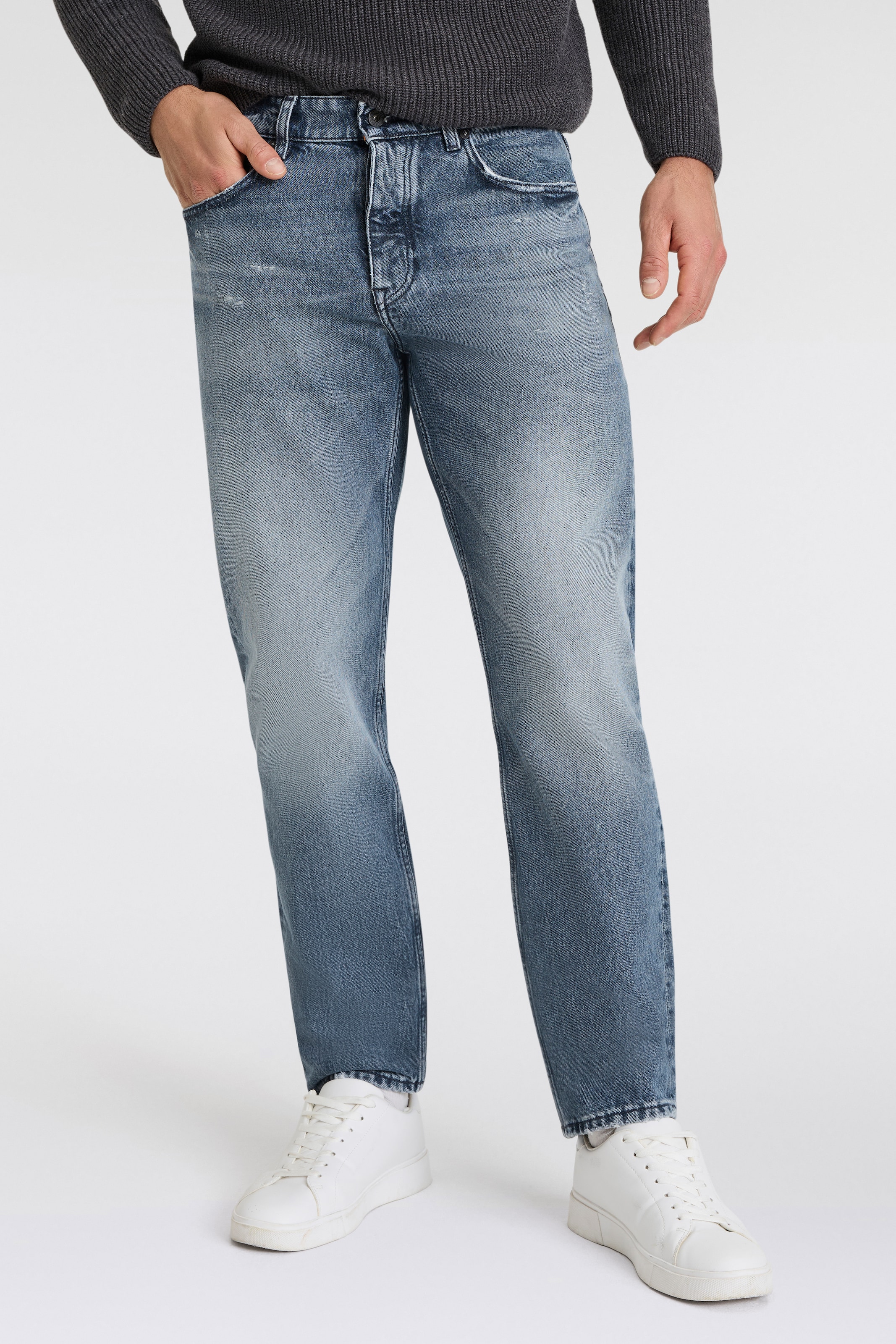 Straight-Jeans »TROY BO-BF«, mit BOSS Leder-Badge