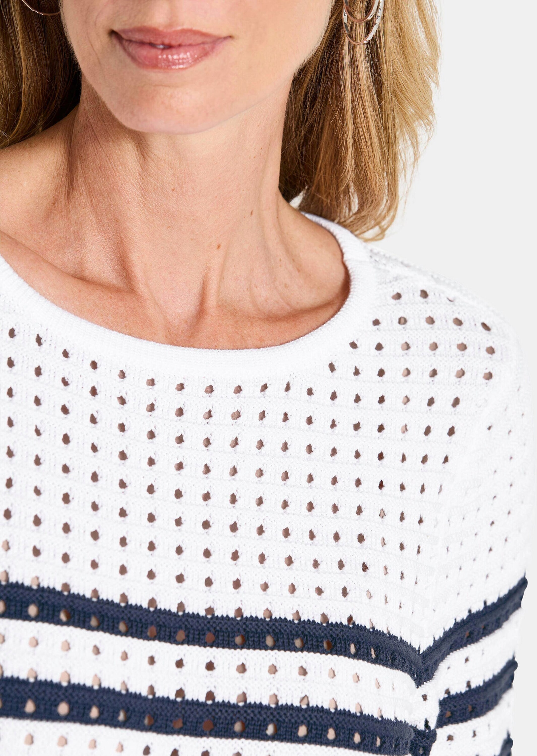 GOLDNER Rundhalspullover »Ajourpullover mit Streifenmuster« modisches Lochmuster mit  Ringel