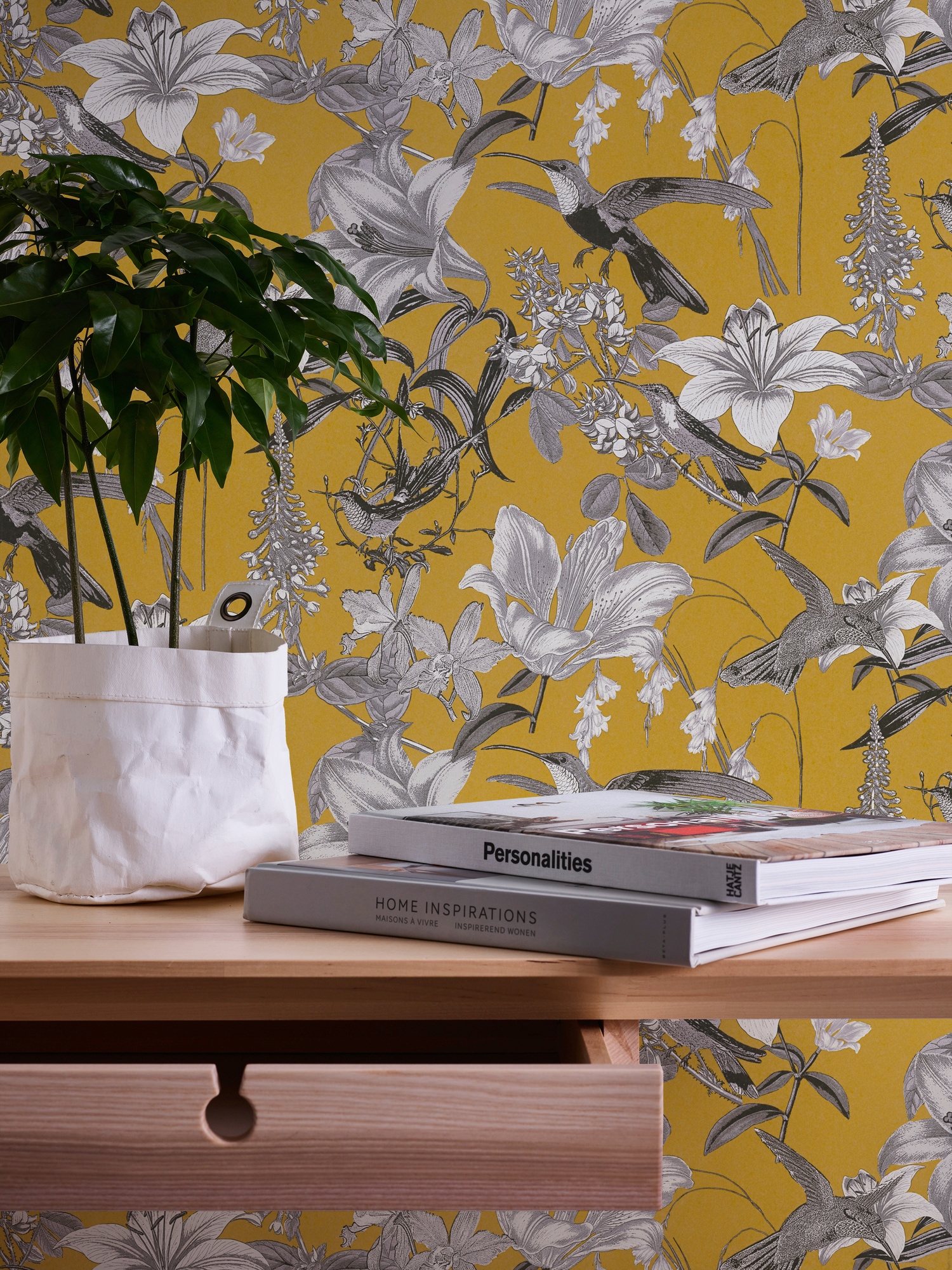 Architects Paper Vliestapete »Jungle Chic«, floral-botanisch-tropisch, Vogeltapete Tapete Blumen