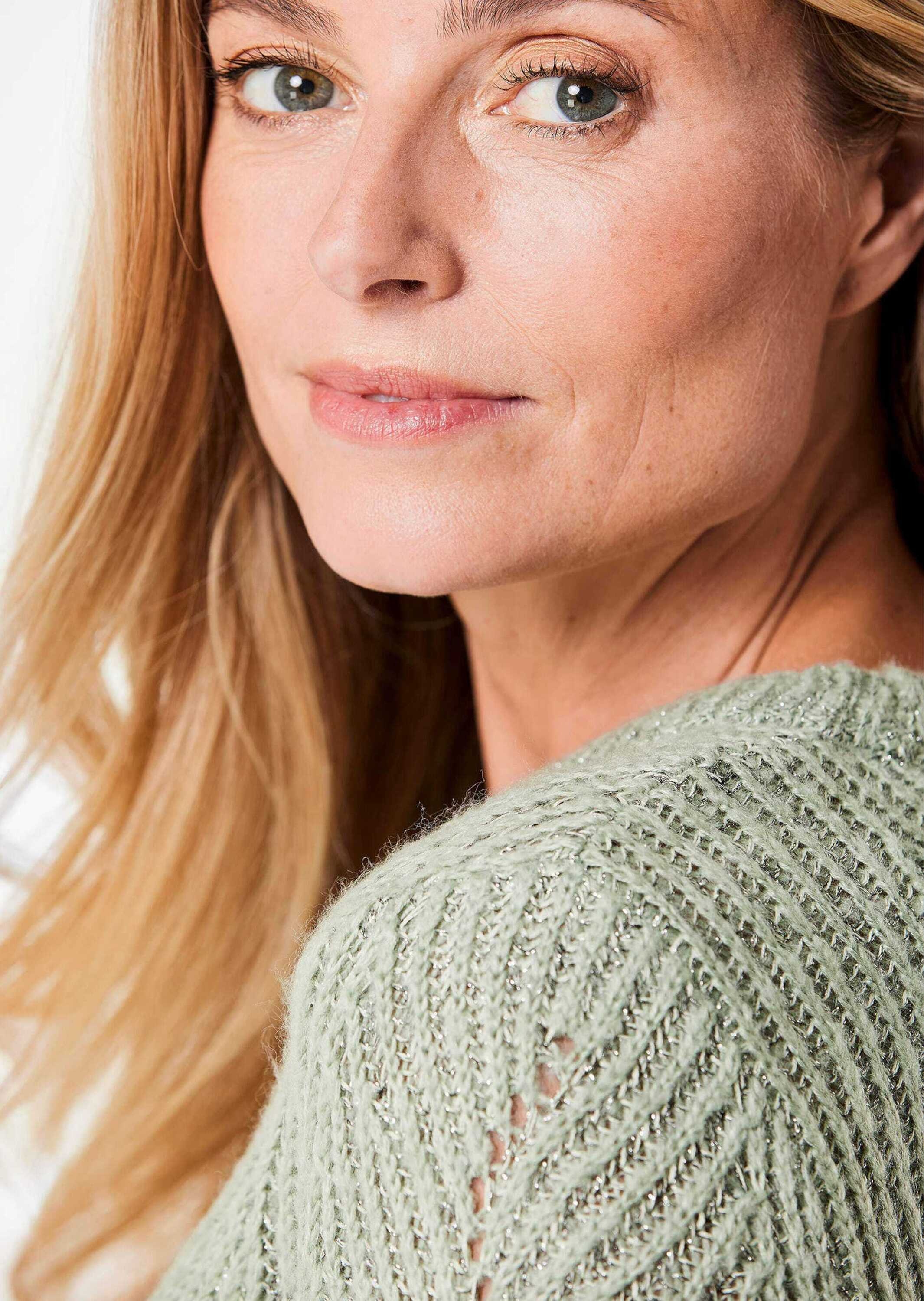 GOLDNER Strickpullover »Kurzgröße Pullover in Rippenoptik und Ajourdetails«
