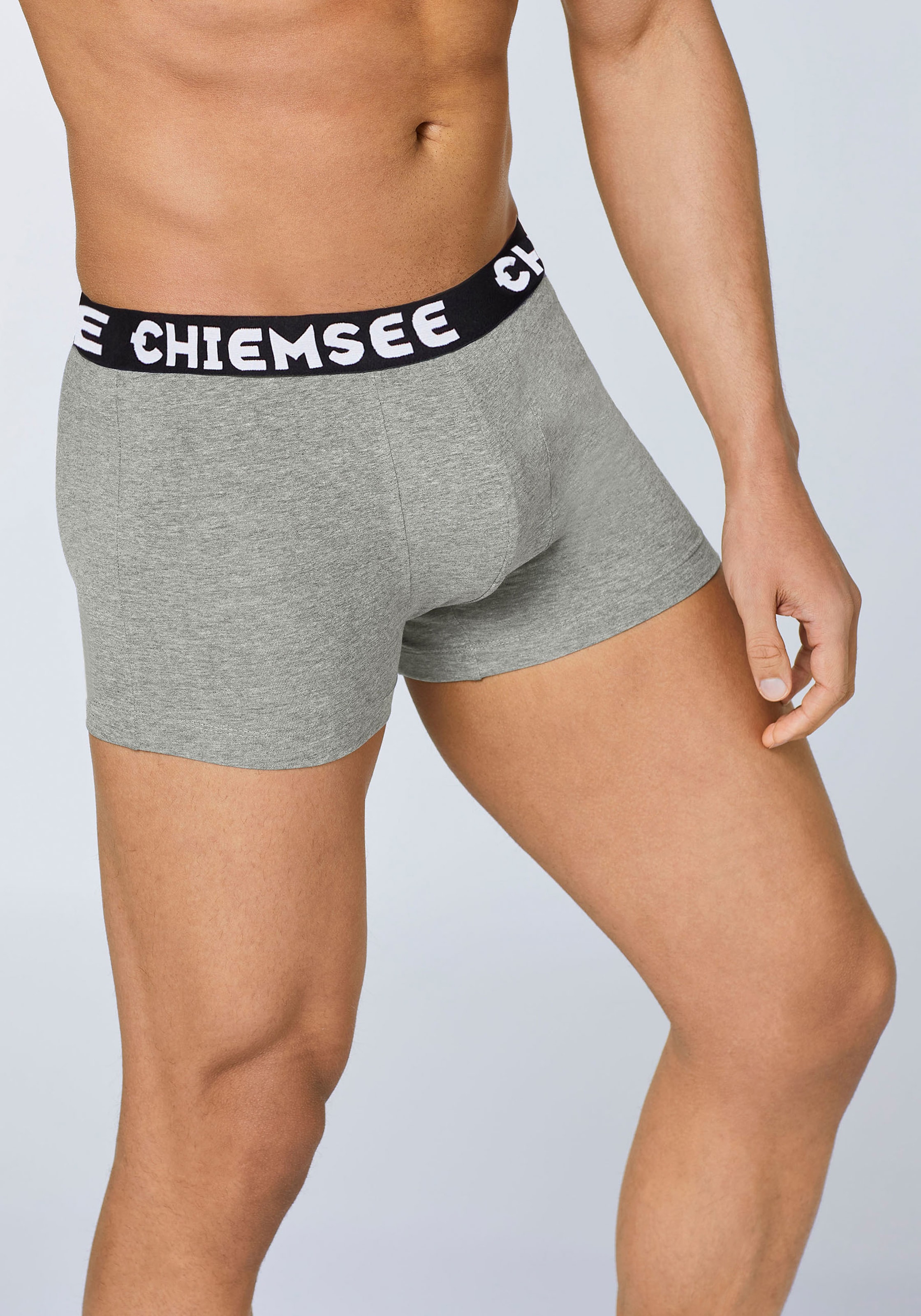 Chiemsee Boxershorts Packung, 5 Stk. aus Baumwollmischung, elastischer Logobund