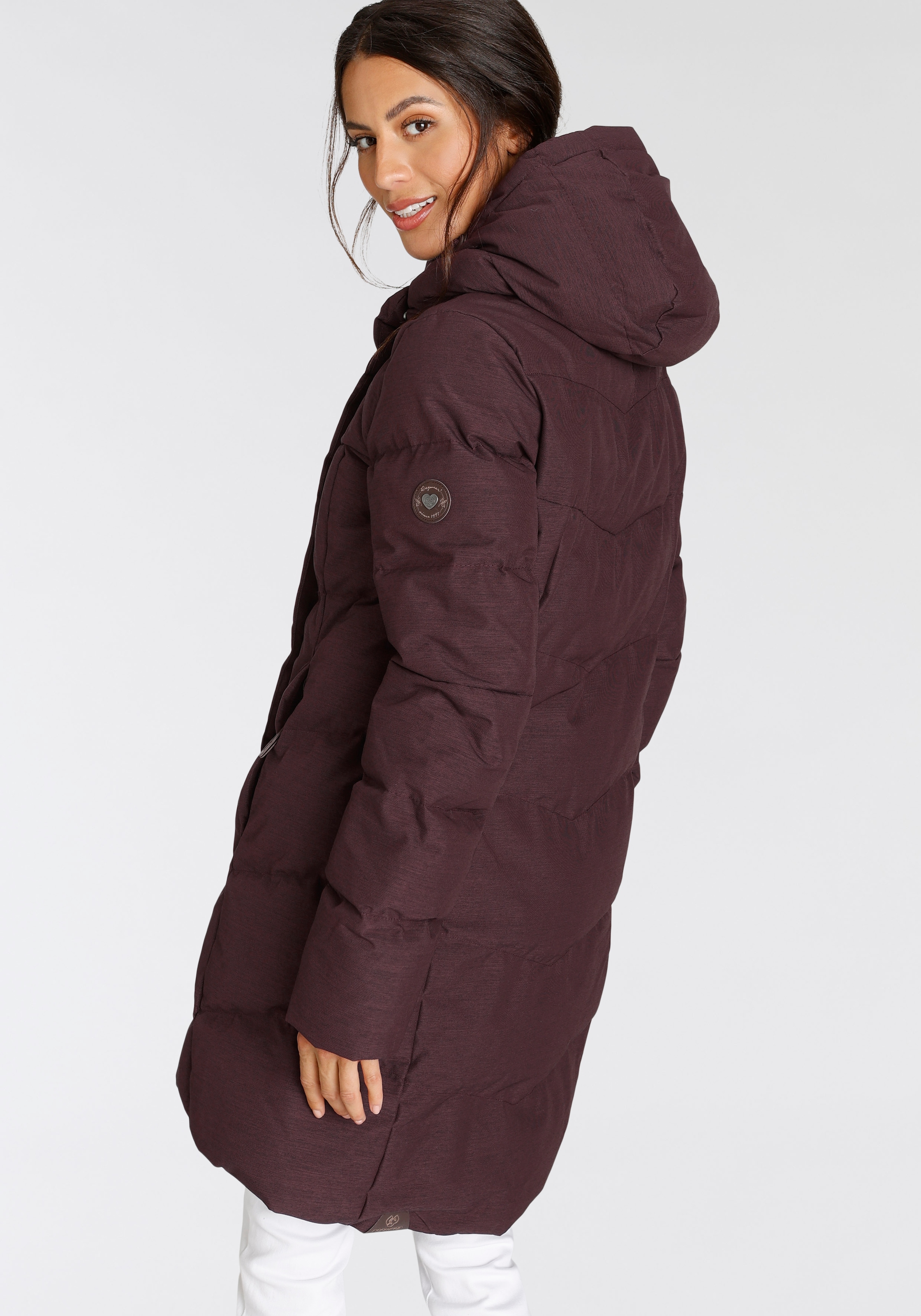 Ragwear Steppjacke »PAVLINNA O«, mit Kapuze, stylischer, gesteppter Winterparka mit Kapuze