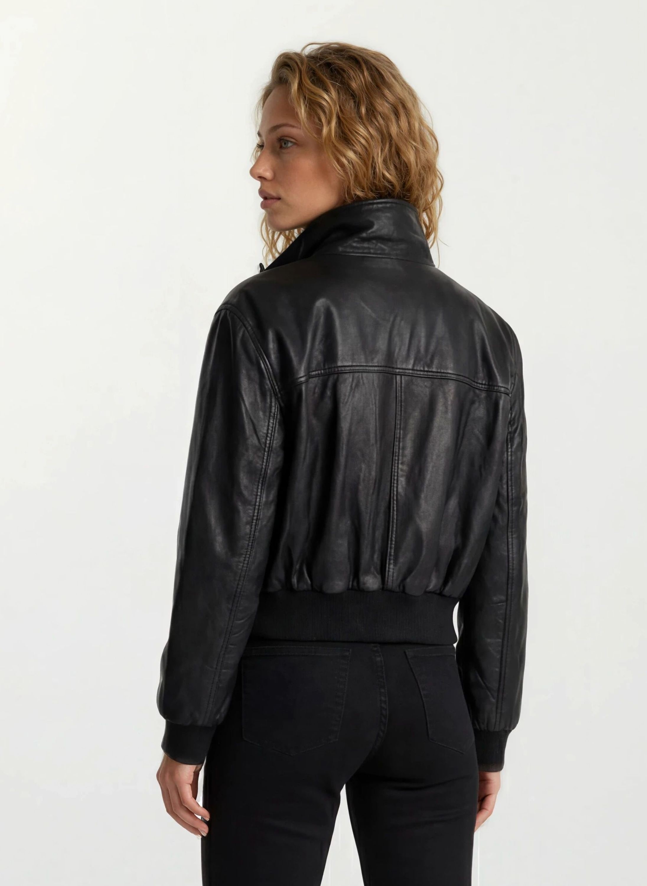 trueprodigy Lederjacke »Kiora Bomberjacke aus Leder mit Stehkragen« ohne Kapuze