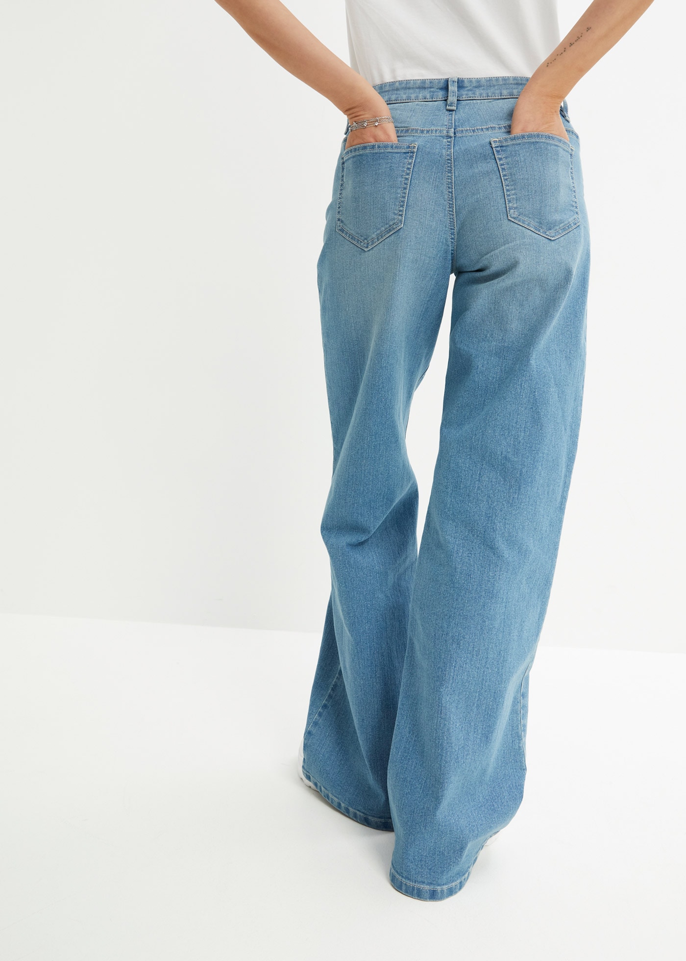bonprix Weite Jeans Loose Fit, 5-Pocket-Style, Wide-Leg Jeans, Mid Waist