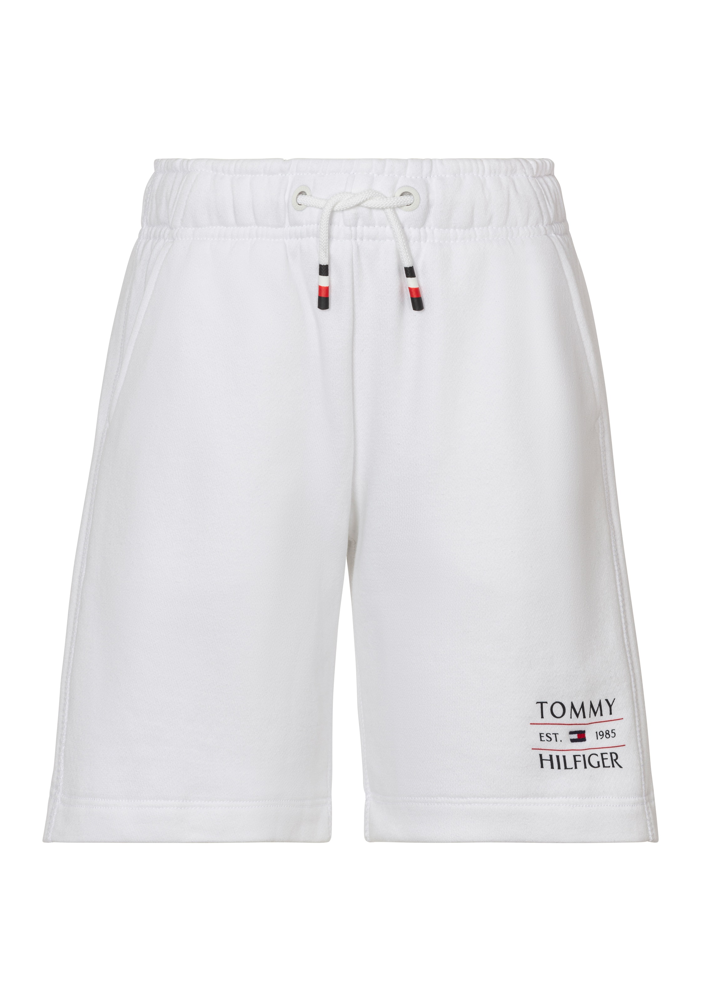 Tommy Hilfiger Sweatshorts »TOMMY FLAG HILFIGER SWEATSHORT« mit Logo-Flag in weiß, Größe 4 (104)