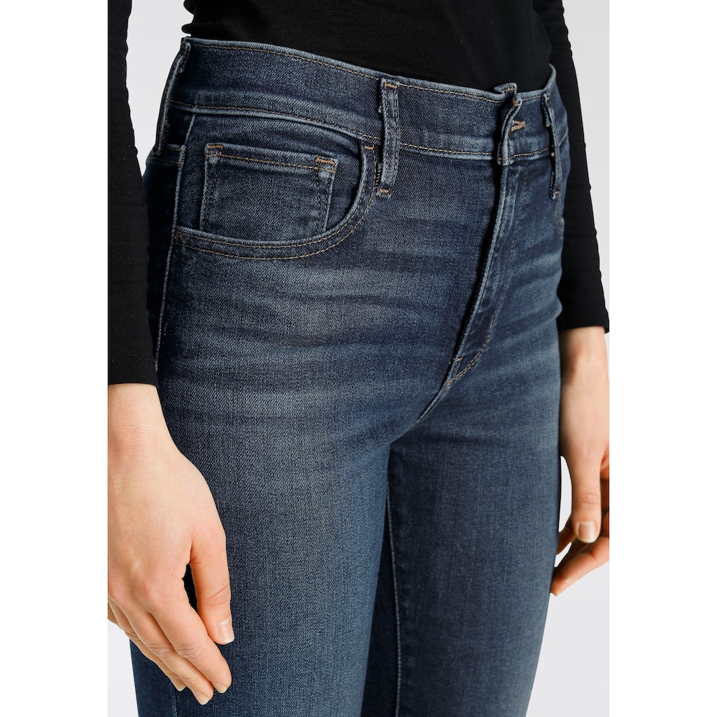 Levi's® Skinny-fit-Jeans »720 High Rise«