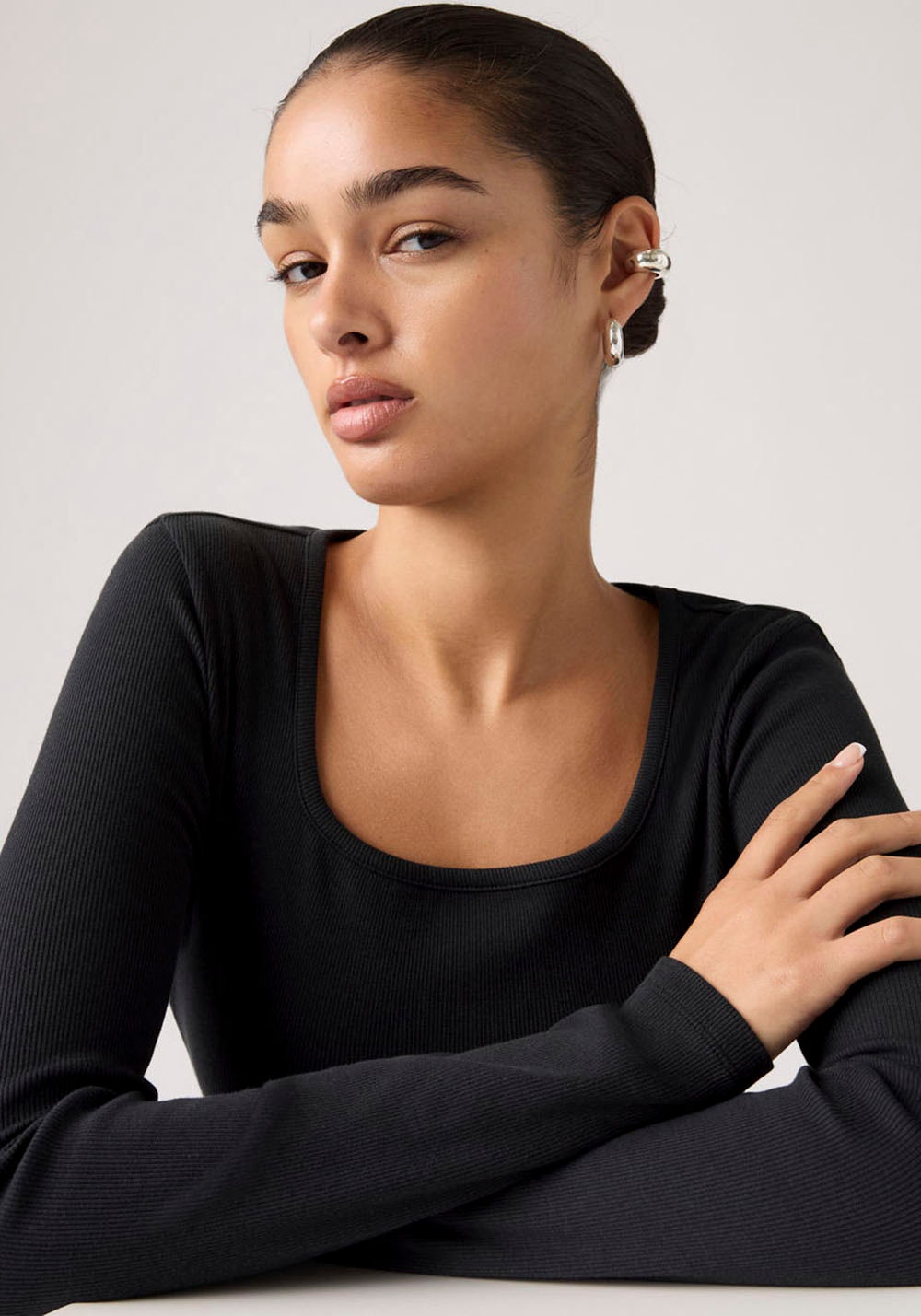 Levi's® Langarmshirt »ESSENTIAL SQRD NECK LONG SLEEVE« mit eckigem Ausschnitt