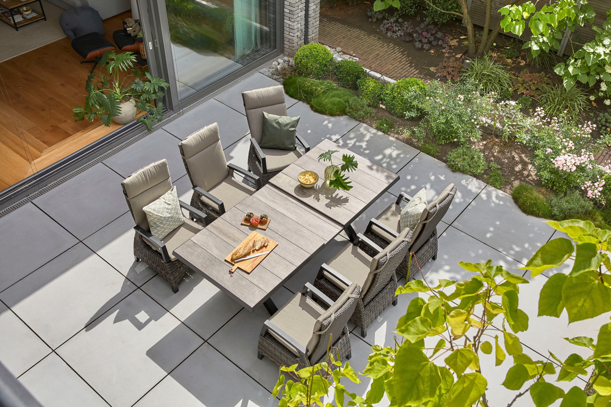 Siena Garden Garten-Essgruppe »Corido«, (7 tlg., 6 Sessel: 72x61x109 cm, Tisch Sincro: 200/260x100x77 cm,inkl. Auflagen), Aluminium, verstellbar, ausziehbar, geeignet für 6 bis 8 Personen