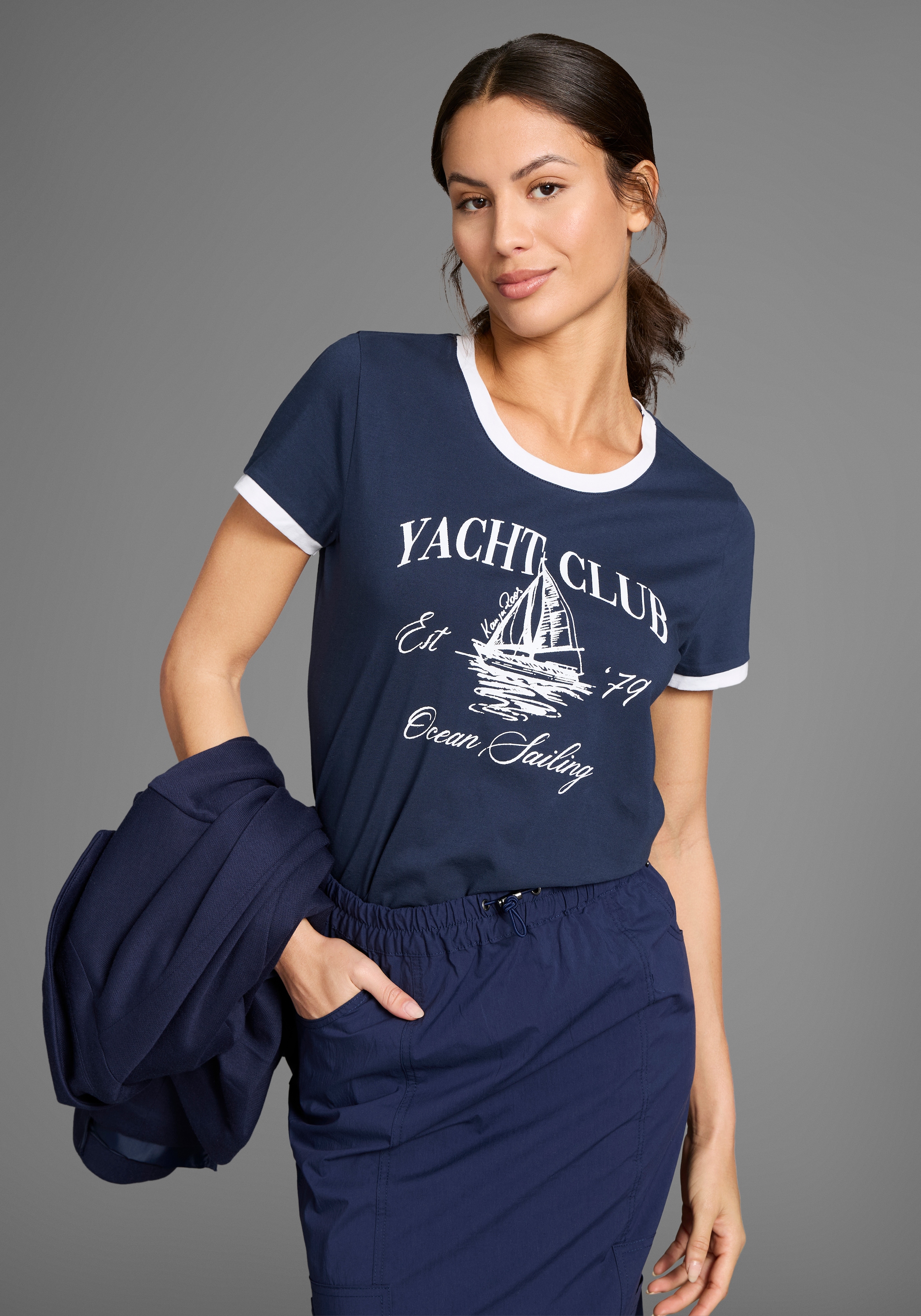 KangaROOS T-Shirt, mit maritimen Print und Kontrastdetails
