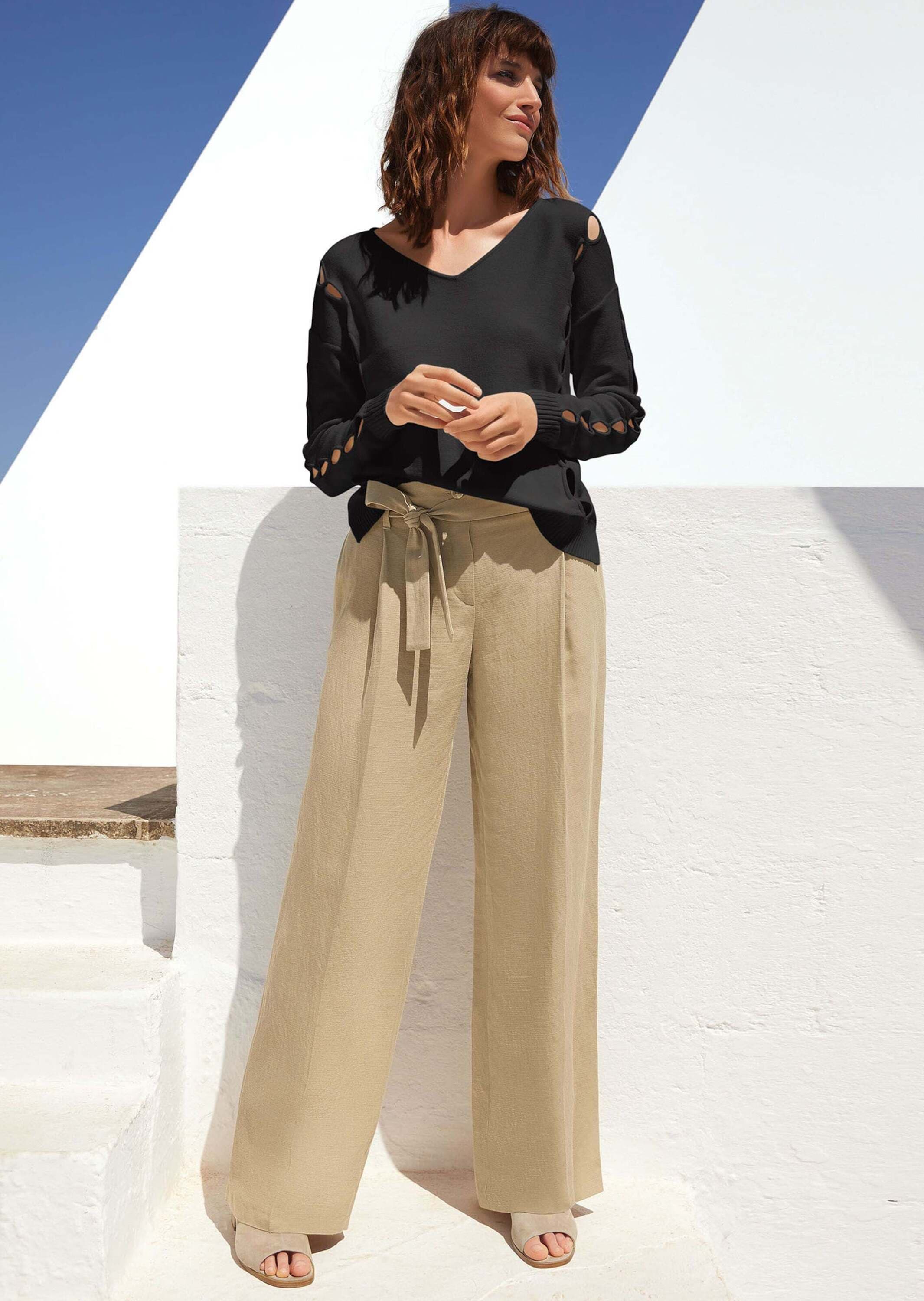 MADELEINE Longpullover »Pullover Strickpullover mit Cut-Outs und V-Ausschnitt«