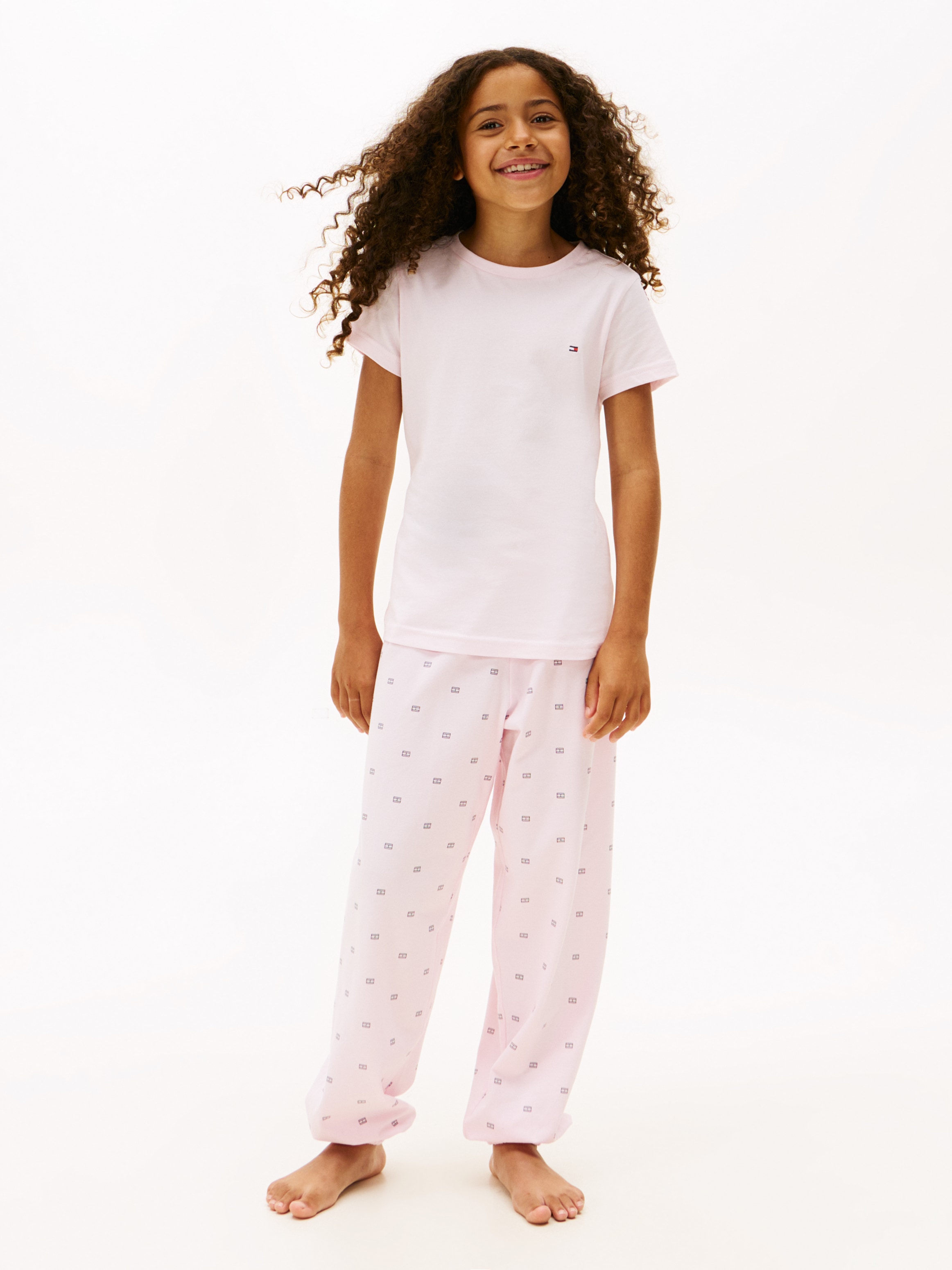 Tommy Hilfiger Underwear T-Shirt »2P CN TEE mit Stickerei und Rundhals im 2er-Pack«, (Packung, 2 tlg., 2er-Pack), unifarben, casual, regular fit, Baumwolle, Rundhals
