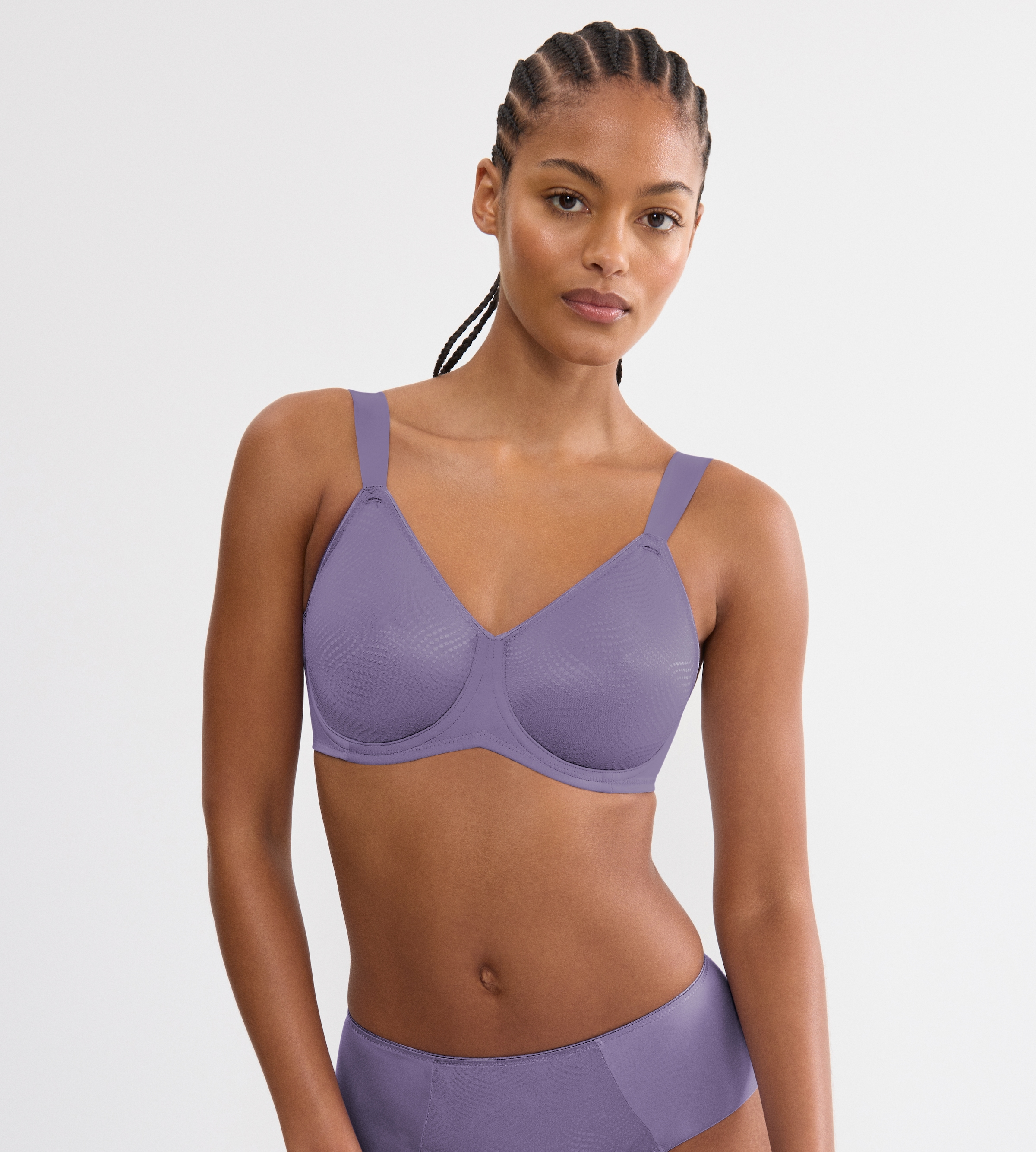 Triumph Minimizer-BH »Essential Minimizer« schimmerndes Jacquard-Muster, mit Bügel