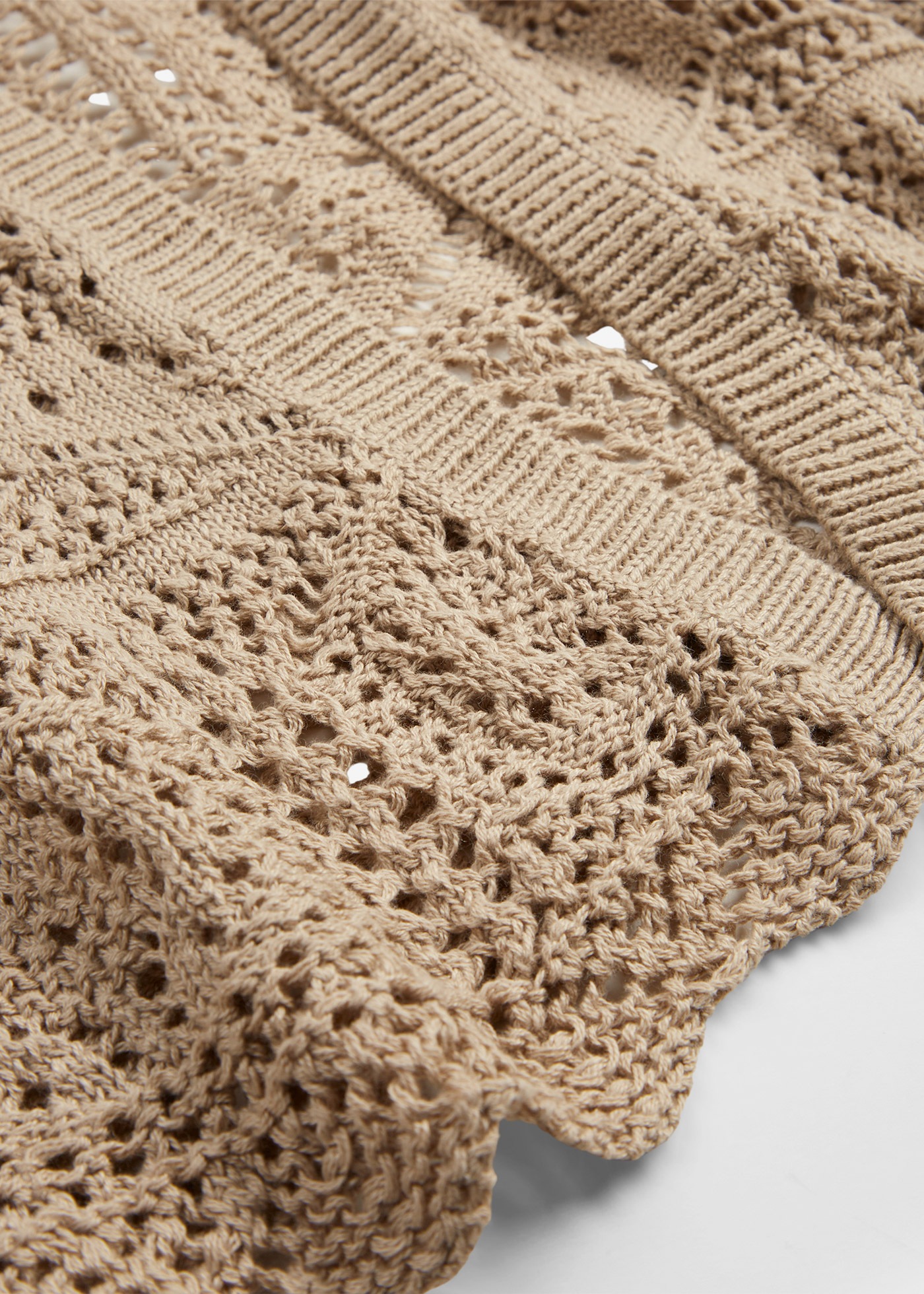 bonprix Longstrickjacke 1 tlg. lockere und offene Passform, mit femininem Lochmuster, casual Stil