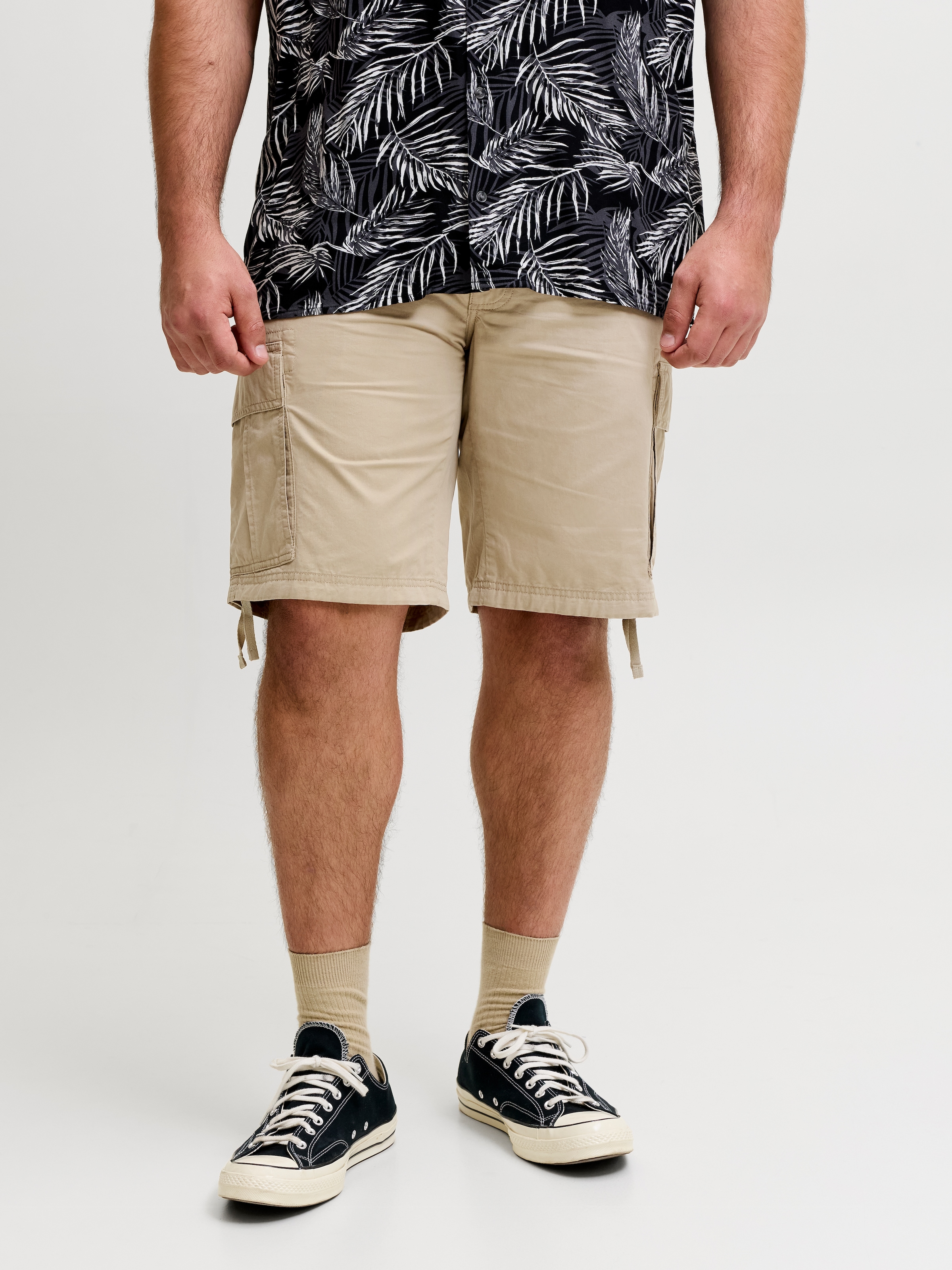Jack & Jones PlusSize Cargoshorts »JPSTCOLE FRANK CARGO SHORT MID SN PLS«  mit Taschenbändern