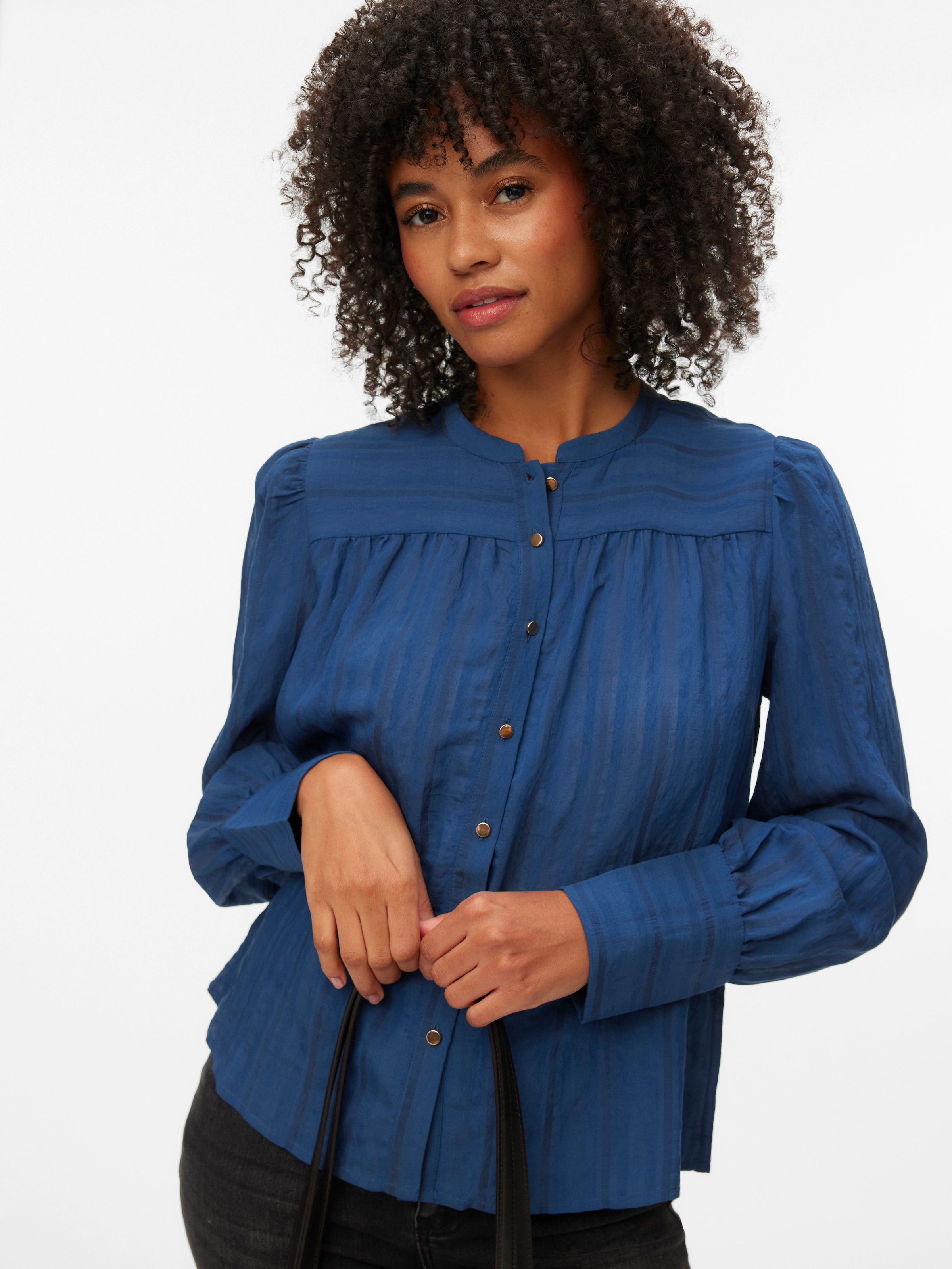 Vero Moda Hemdbluse »VMISELLE L/S SHIRT WVN BTQ« lange Bündchen, Ton-in Ton Streifenmuster