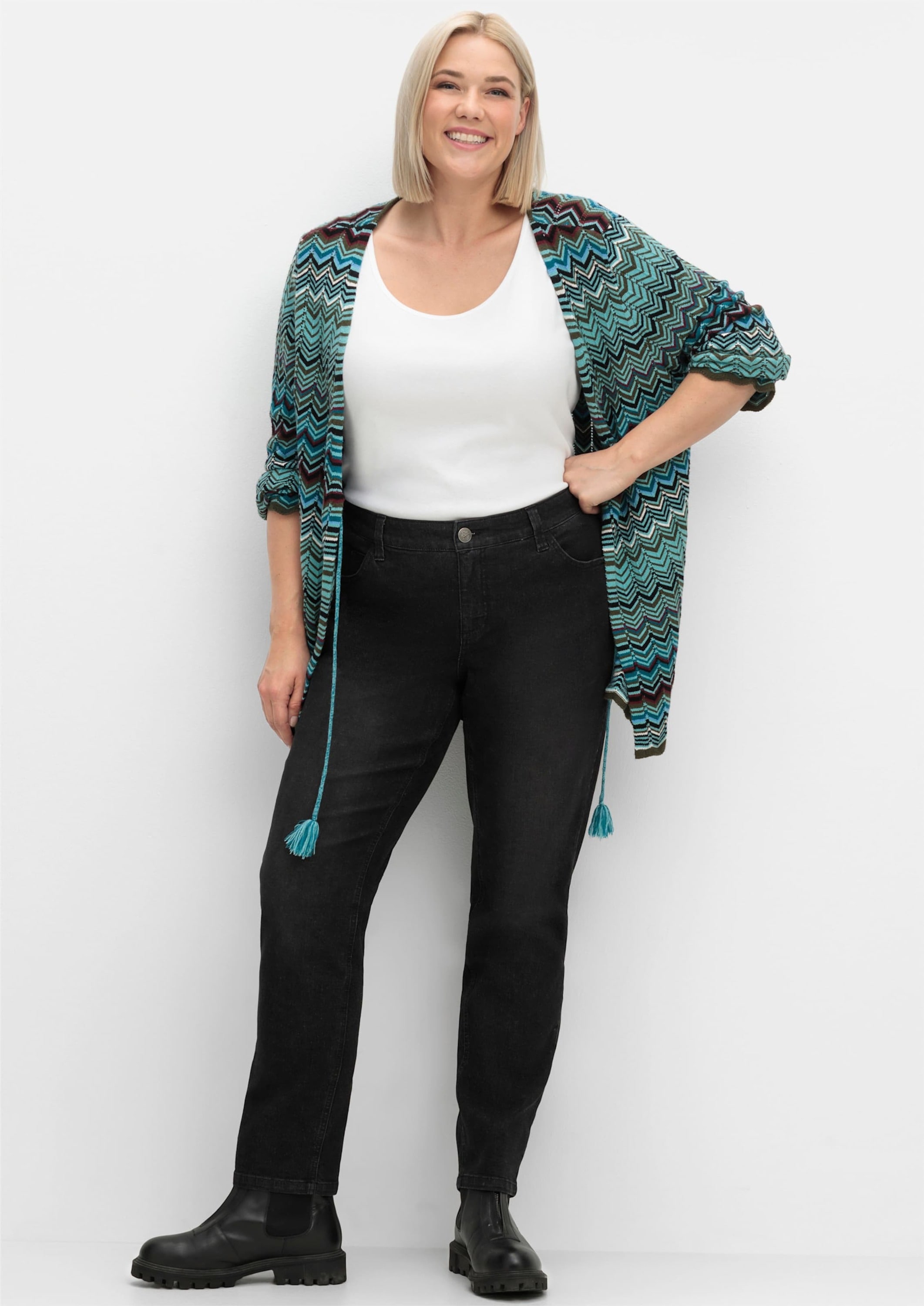 Sheego 5-Pocket-Jeans »Stretch-Jeans 5-Pocket-Jeans in schmaler Form« im komfortablen Curvy-Schnitt VERENA