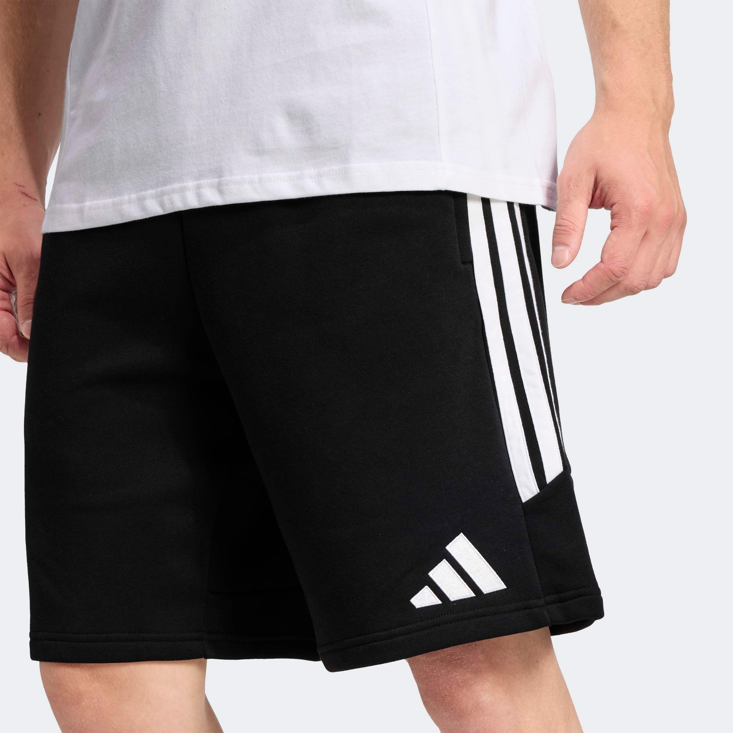 adidas Performance Trainingsshorts »TIRO26 LEAGUE«