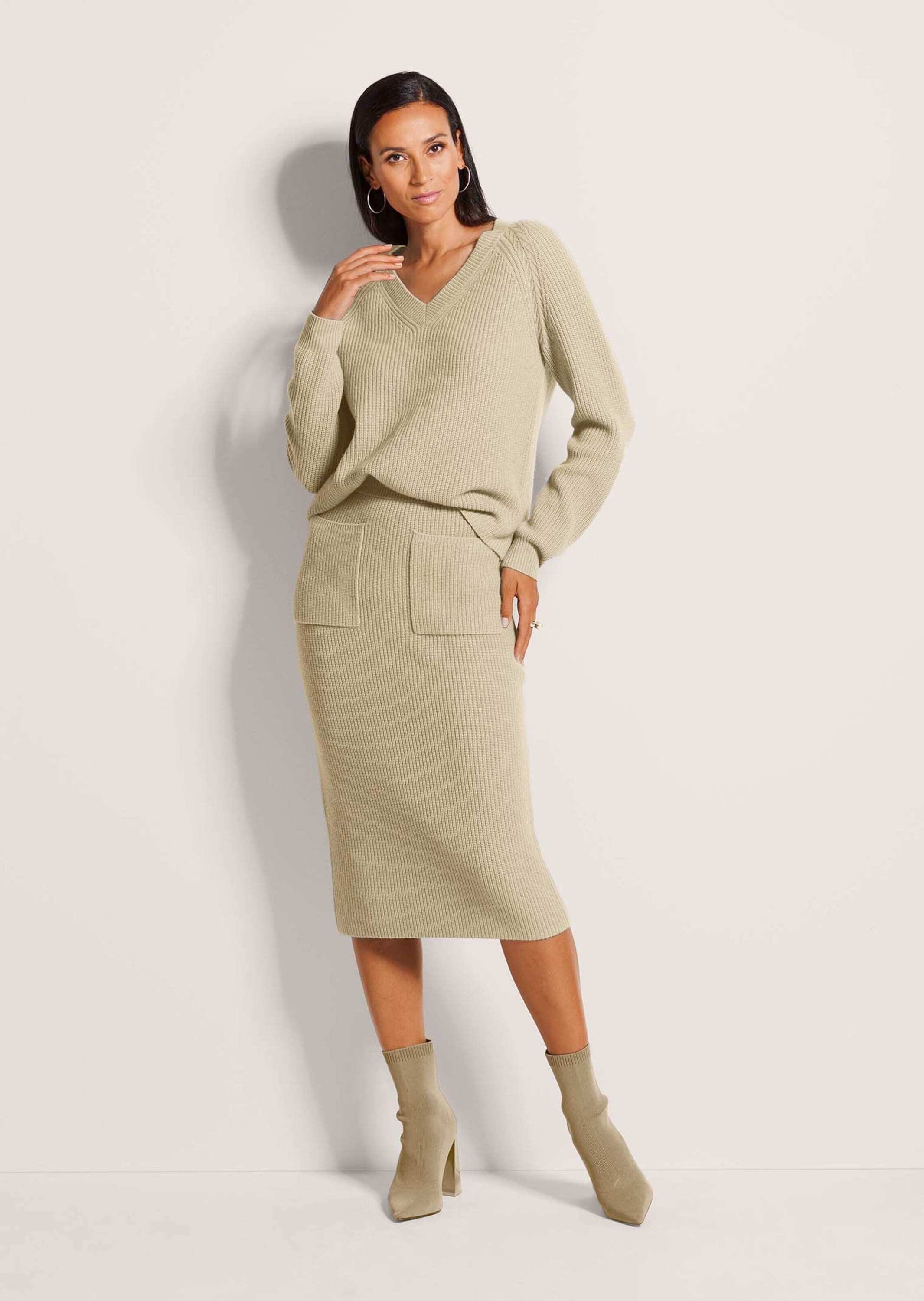 MADELEINE Longpullover »Pullover Langarm V-Ausschnitt-Pullover Strick« dezenter Strukturstrick
