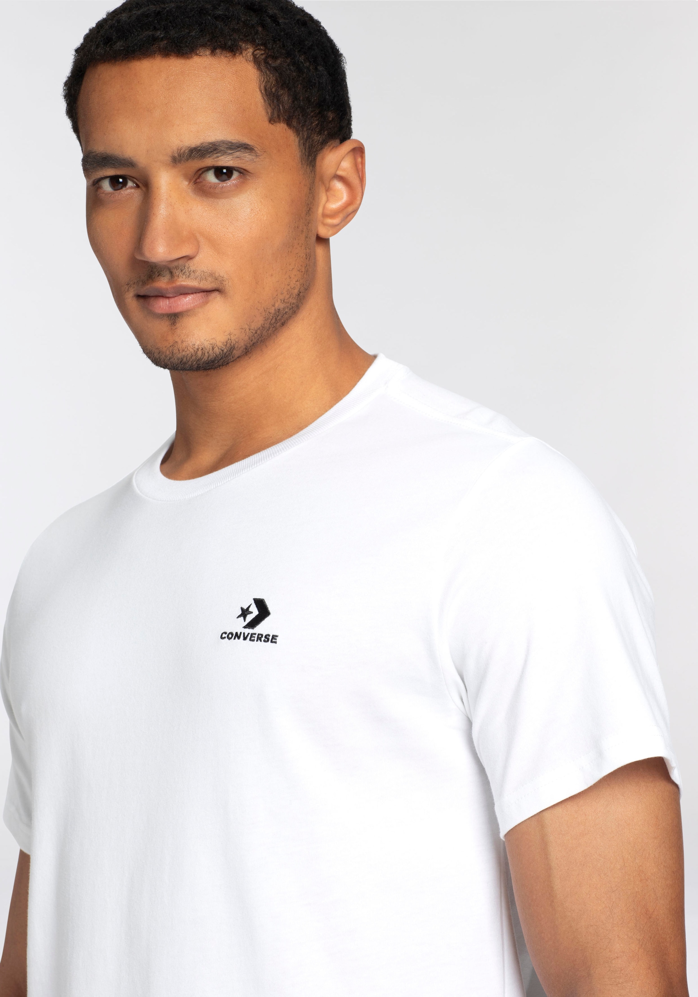 Converse T-Shirt »GO-TO EMBROIDERED STAR CHEVRON TEE«, Unisex