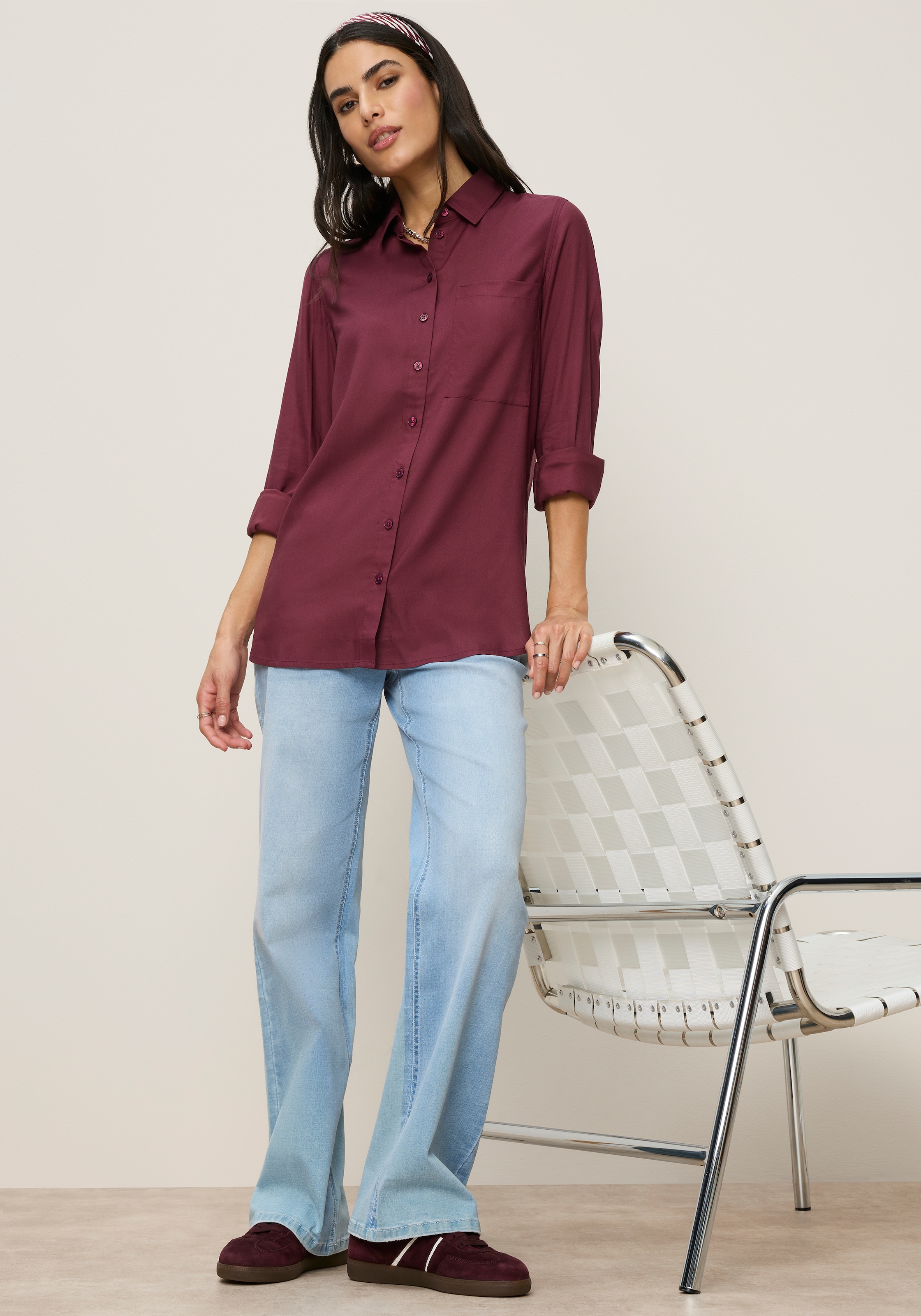 Tamaris Hemdbluse »mit lockerem Schnitt, aus fließender Viskose-Qualität« im Oversize-Look mit Tasche