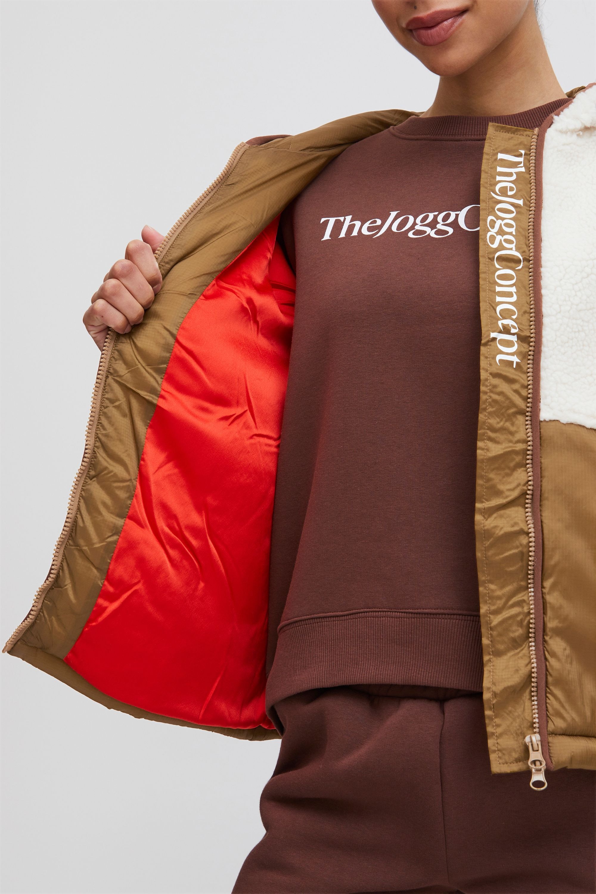 TheJoggConcept Outdoorjacke »Outdoorjacke JCBerri«, mit Kapuze