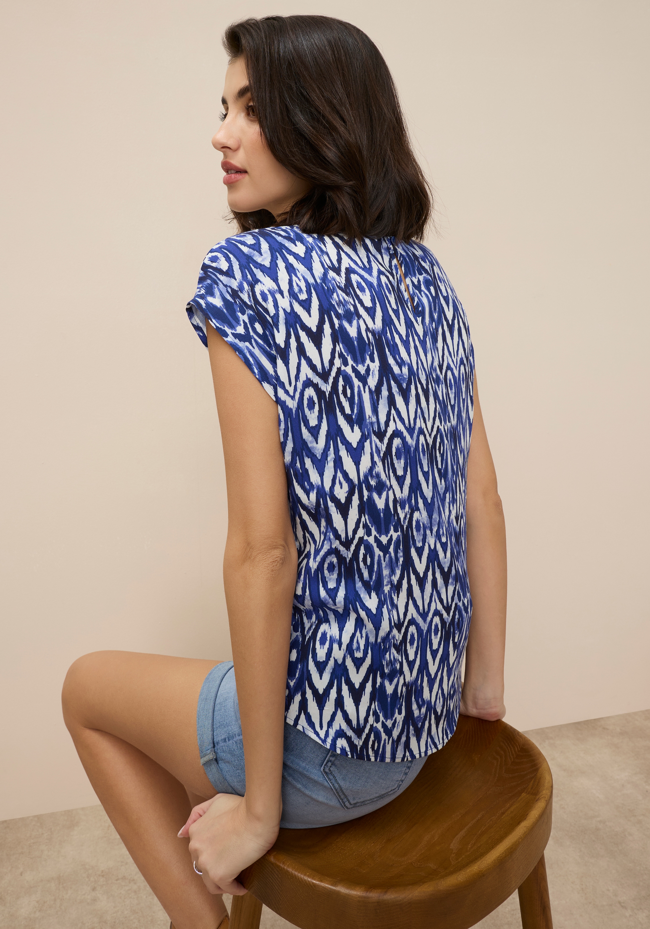 Tamaris Shirtbluse mit abgerundetem Saum