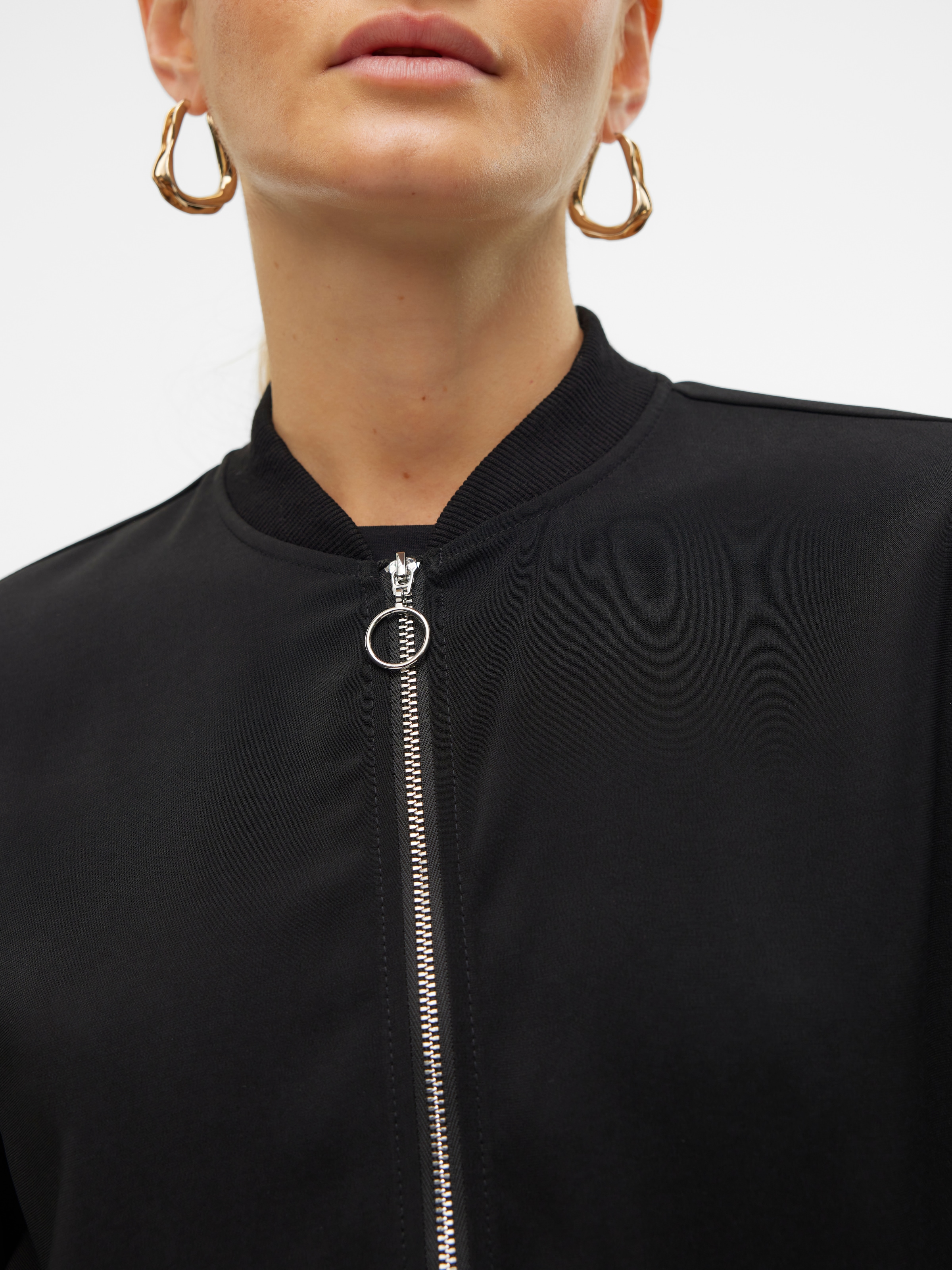 Vero Moda Bomberjacke »VMCONNY, leichte Jacke für den Übergang«