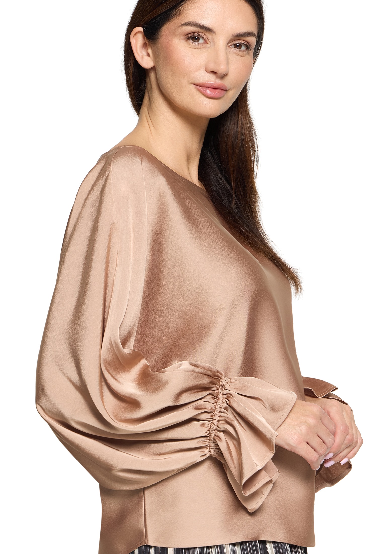 Betty Barclay Satinbluse »Satin-Bluse mit U-Boot-Ausschnitt«