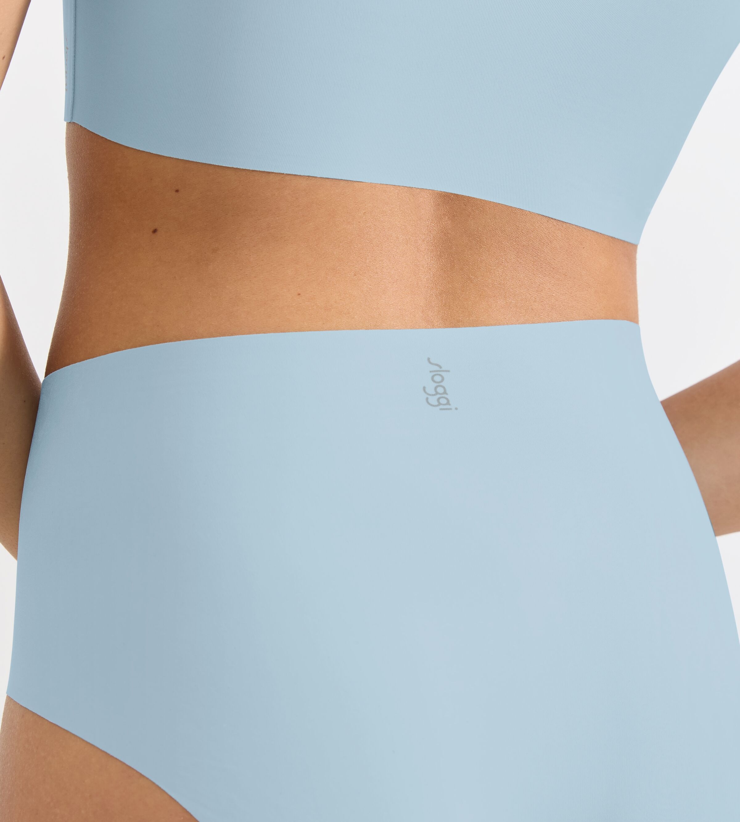 sloggi High-Waist-Slip »ZERO Feel 2.0 High waist« nahtlos und unsichtbar