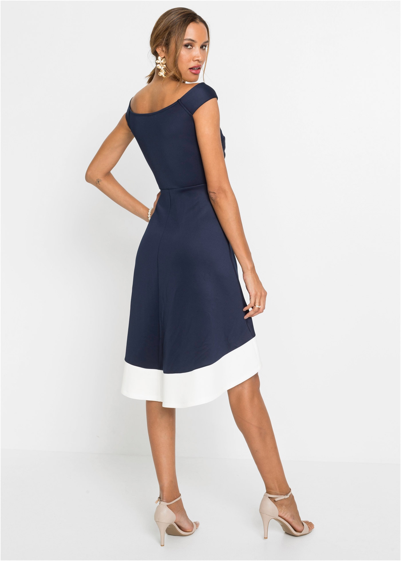 bonprix Off-Shoulder-Kleid für festliche Anlässe, aus festem Scuba-Stoff, mit Carmen-Ausschnitt