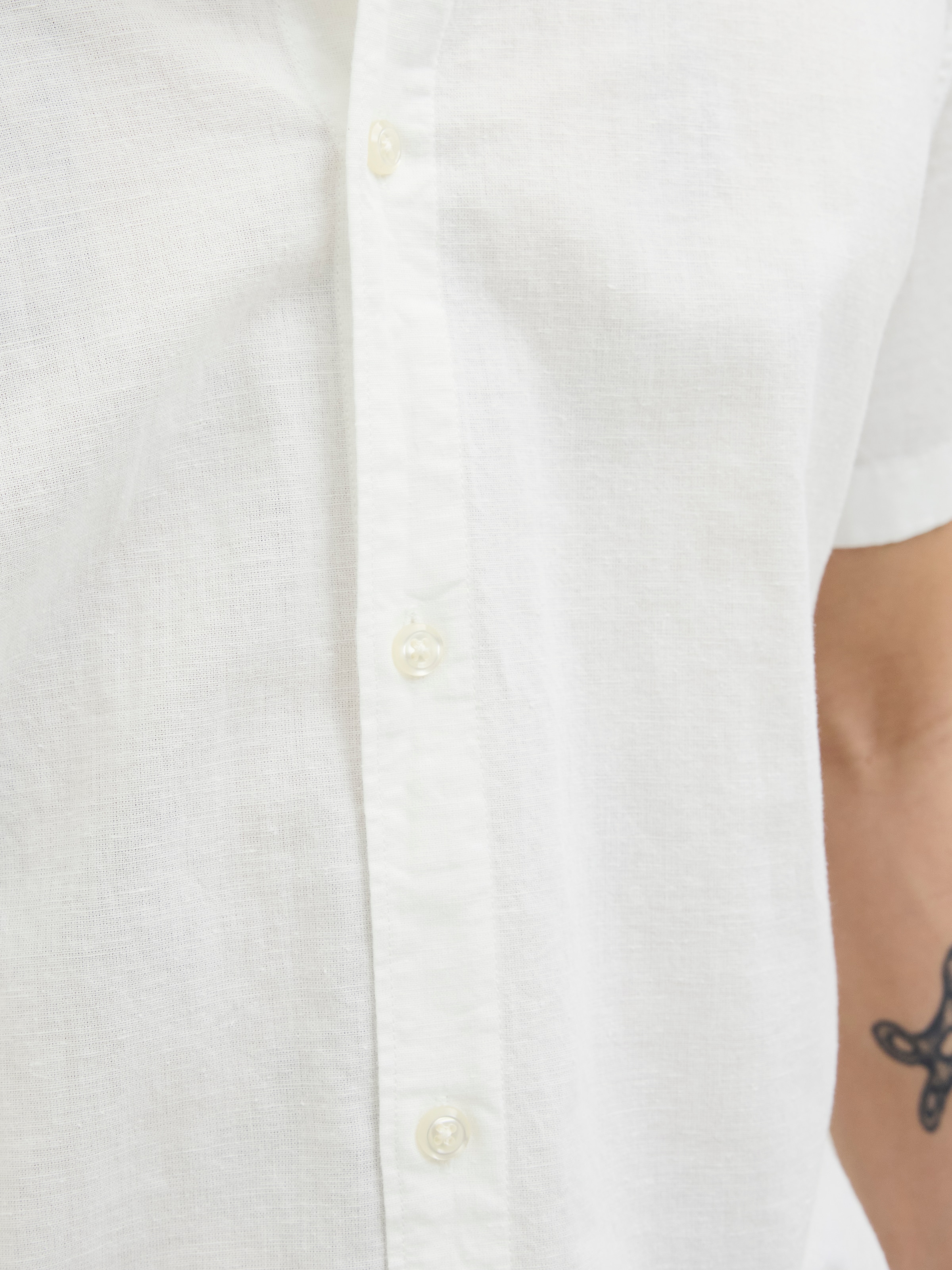 Jack & Jones Kurzarmhemd »JJEBREEZE SHIRT SS SN«, mit Hemdkragen