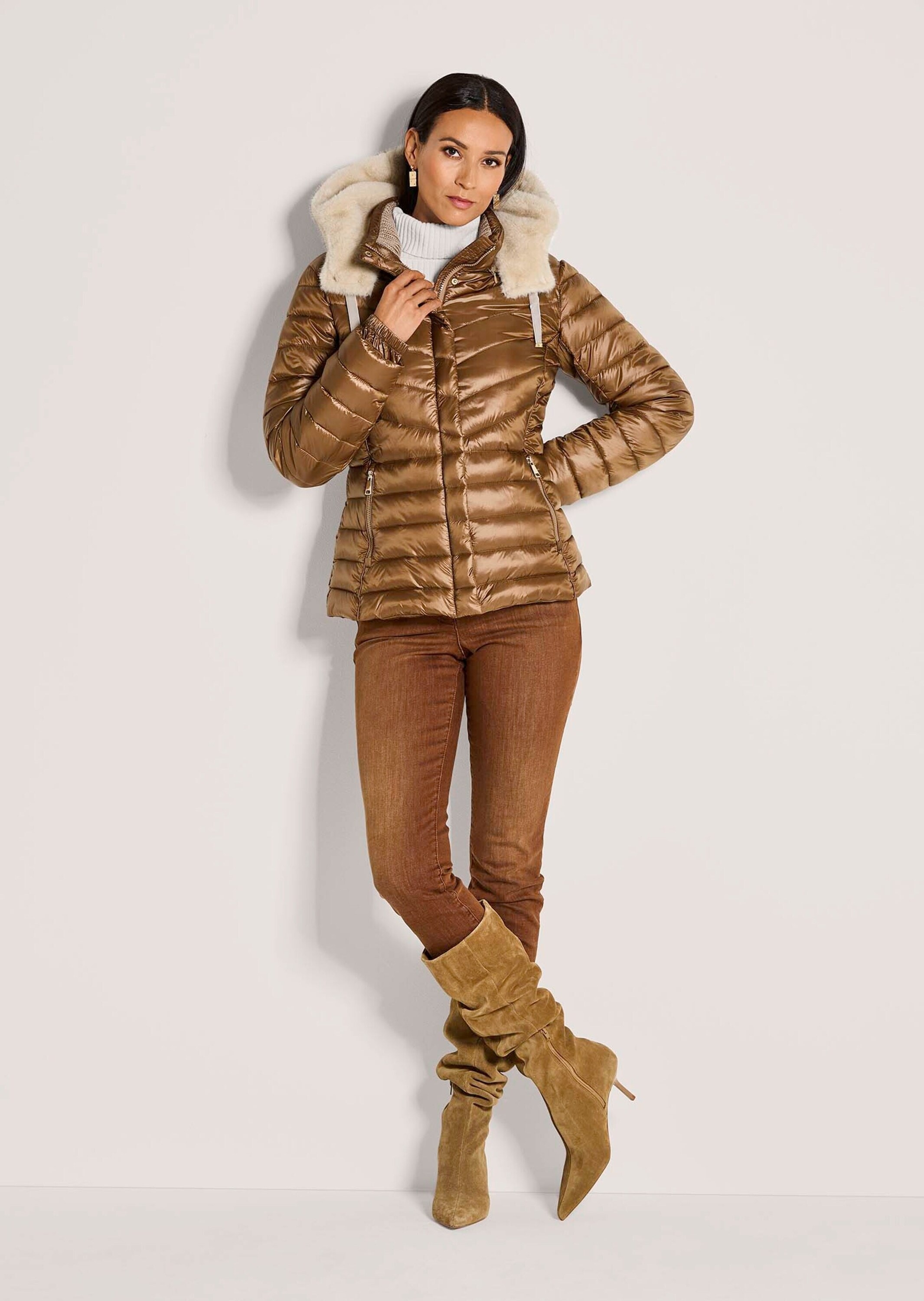 MADELEINE Kurzjacke »Wintermantel Elegante Jacke für kalte Tage« Steppjacke, Webpelzeinatz, Wolleinsatz