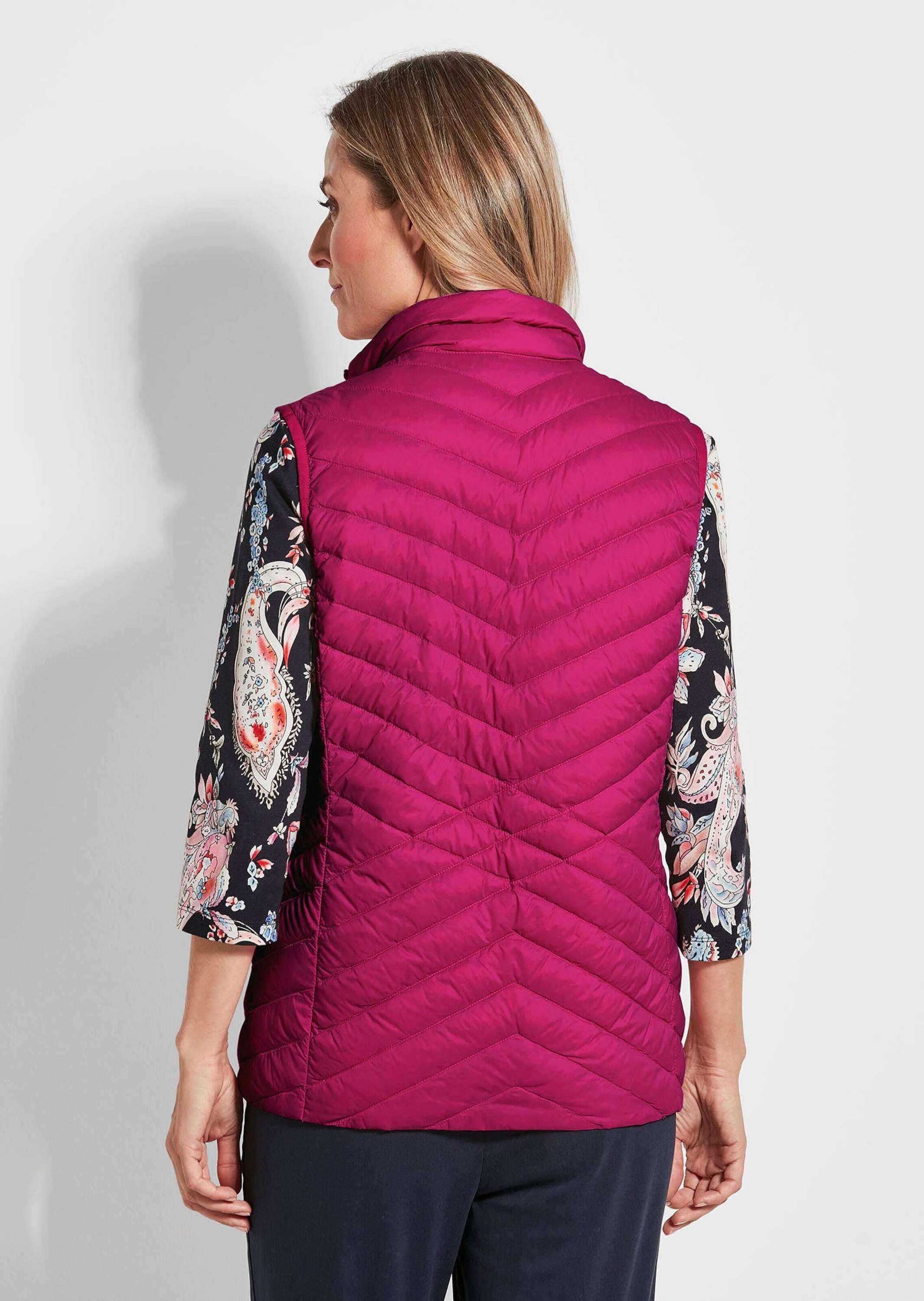 GOLDNER Kurzweste »Kurzgröße Weste Damen mit Stehkragen und leichter Steppung«
