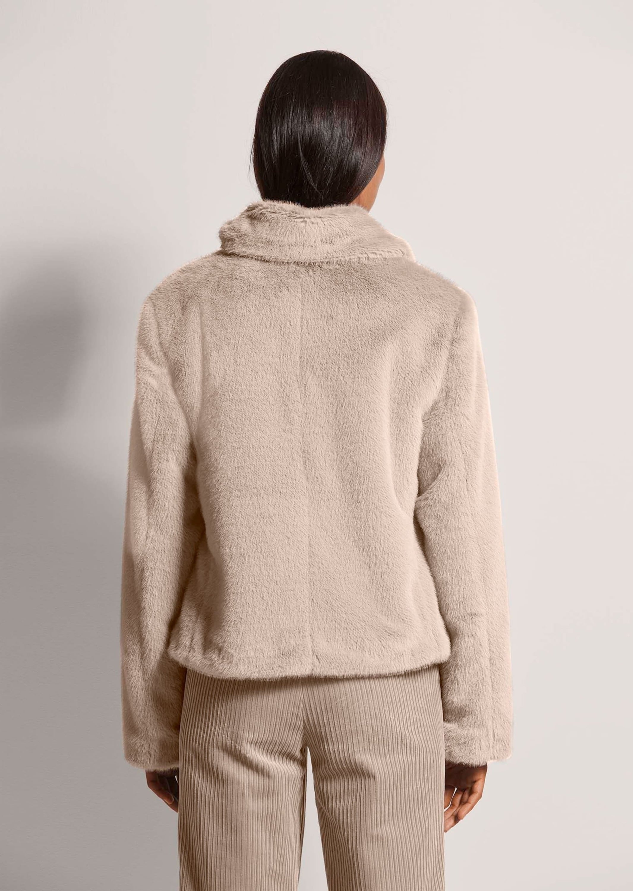 MADELEINE Kurzjacke »Jacke Webpelz-Kurzjacke mit Stehkragen«