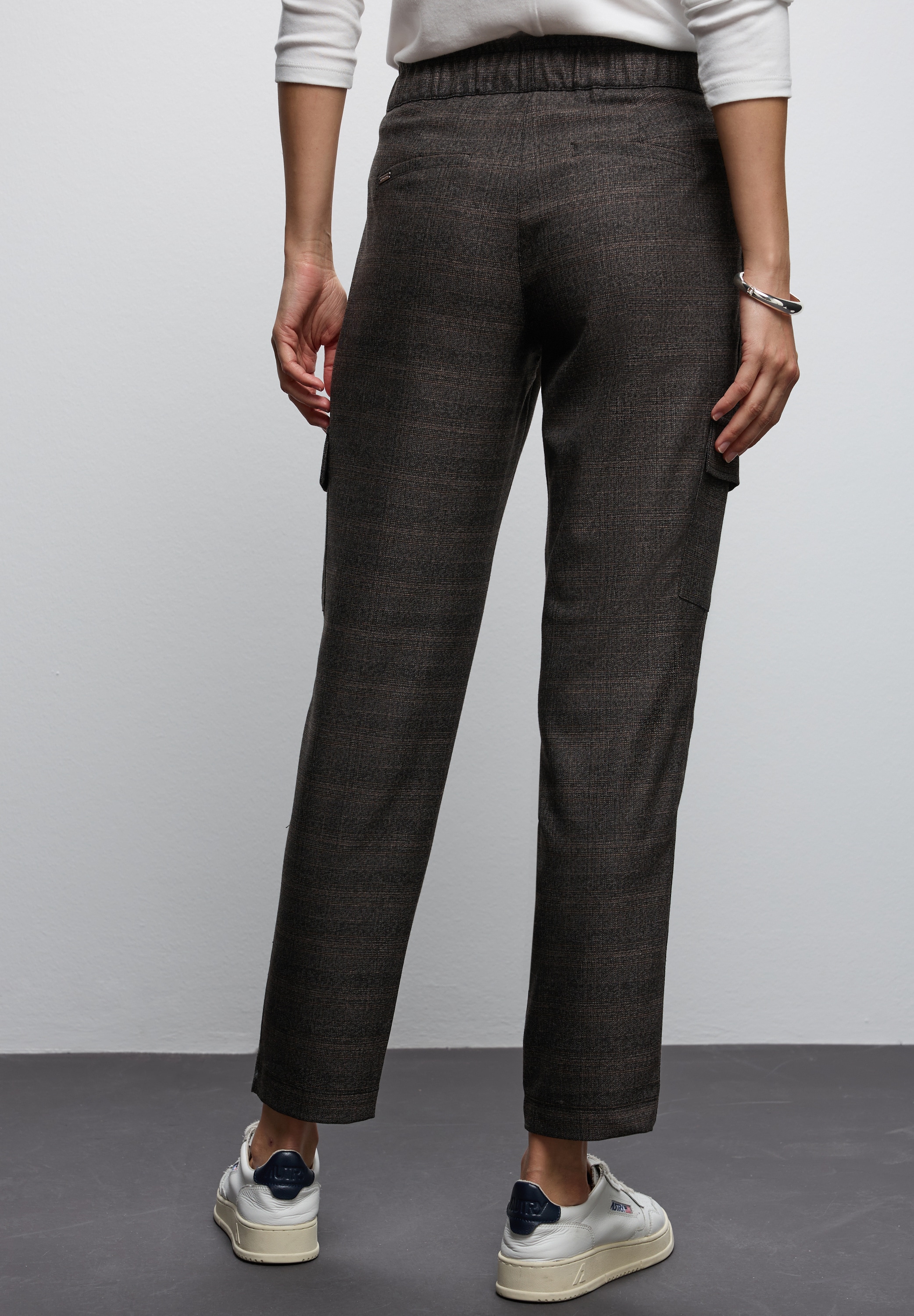 STREET ONE Cargohose »Style Bonny«, mit elastischem Bund
