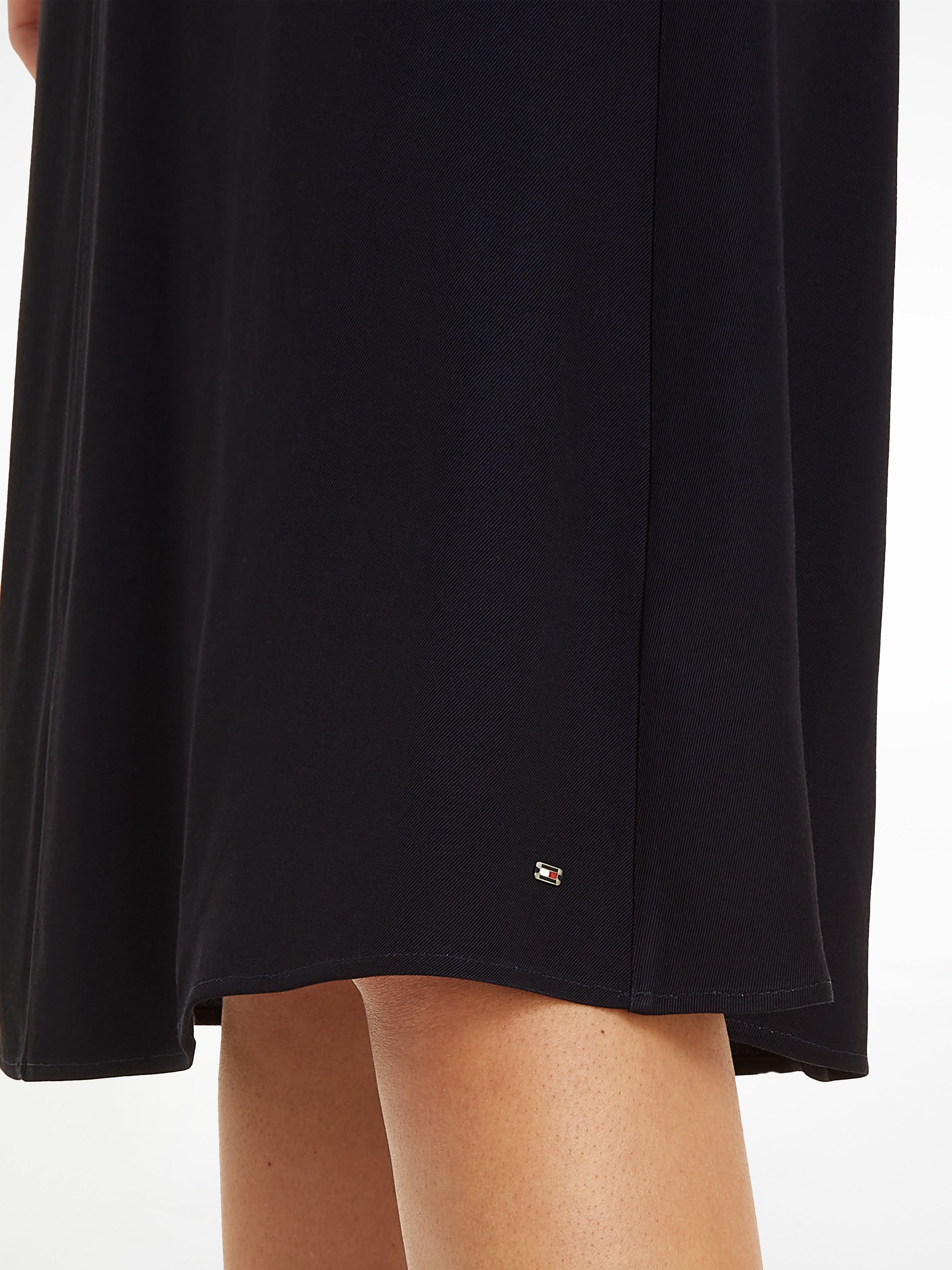 Tommy Hilfiger Midikleid »VISCOSE TWILL SHIRTDRESS LS«, mit kleinem Metalabel