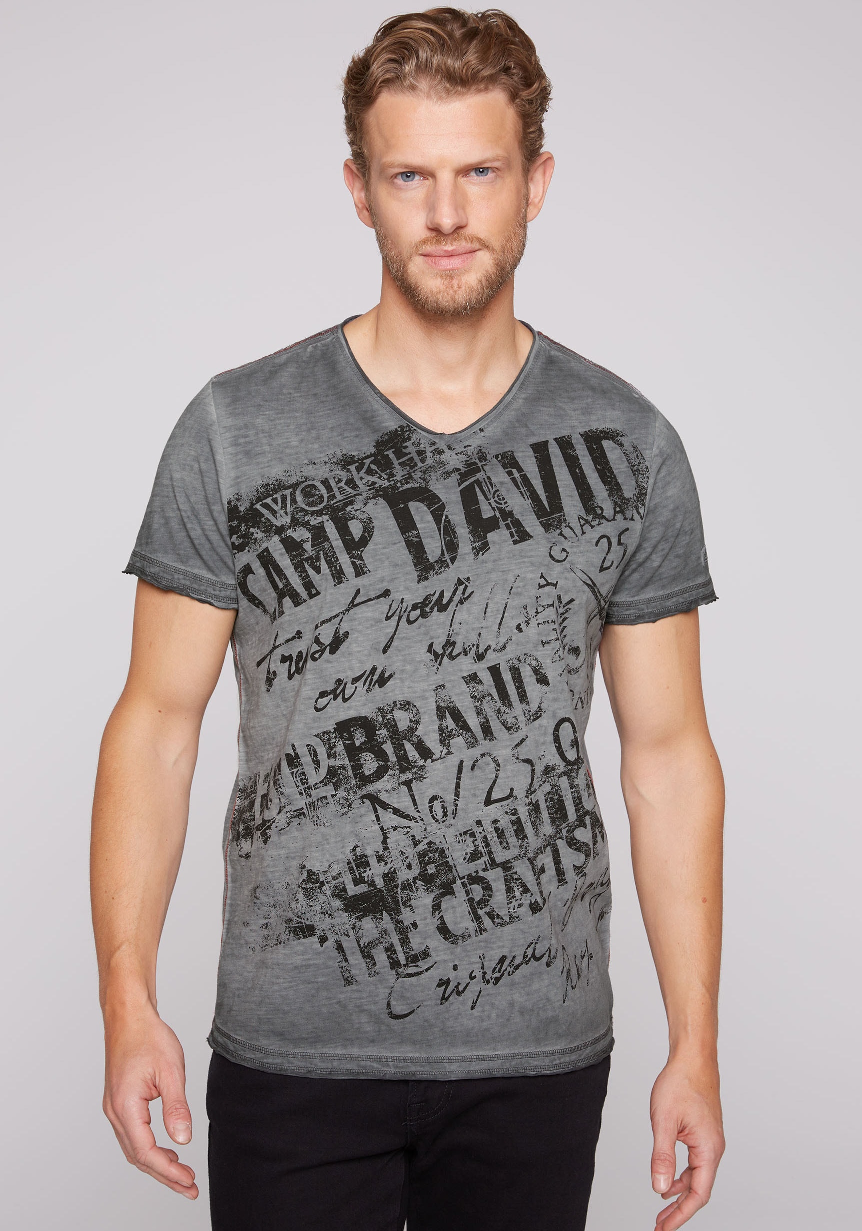 CAMP DAVID T-Shirt, mit Marken-Schriftzug auf der Front