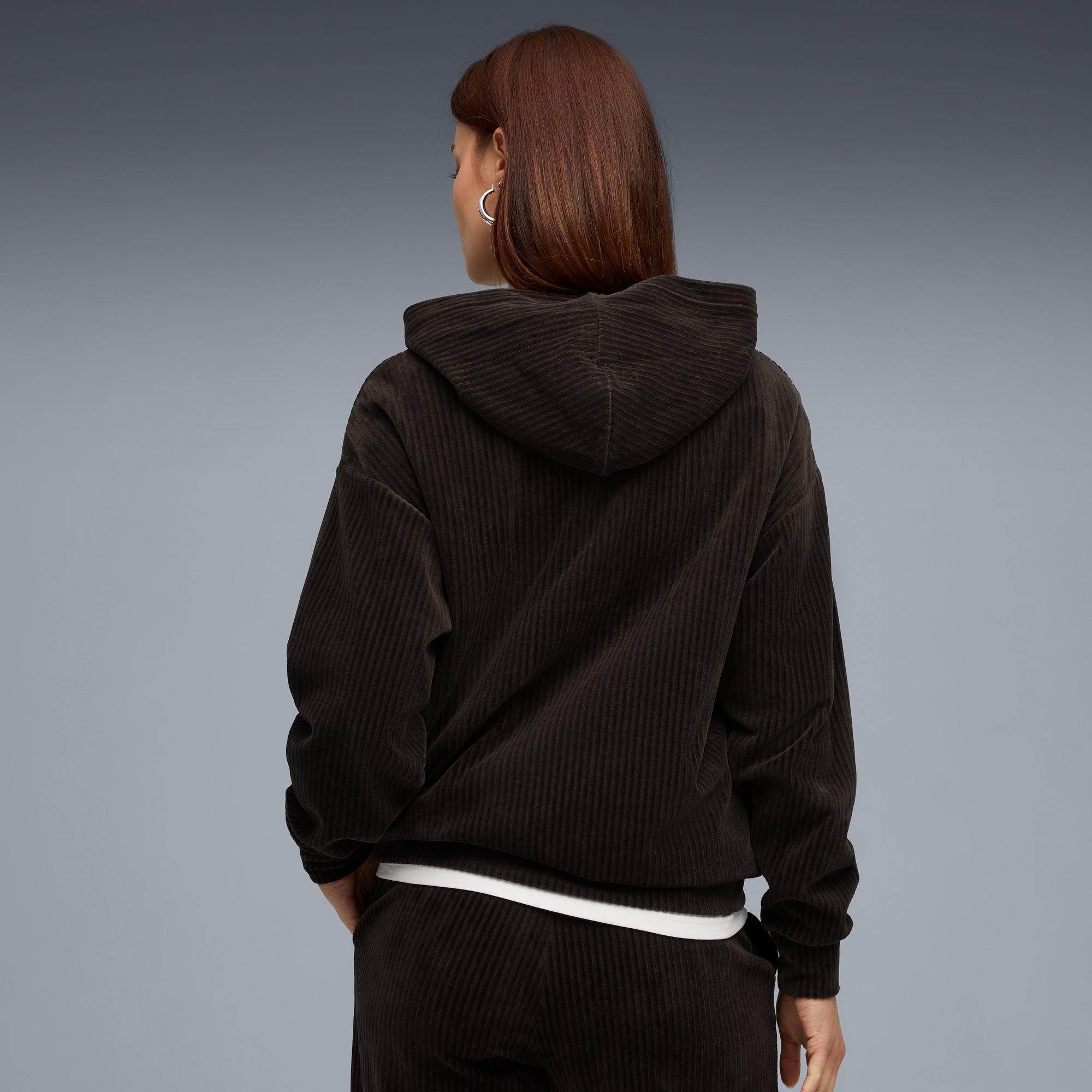 PUMA Kapuzensweatshirt »ESS ELEVATED COMFORT VELOUR RIB HOODIE«