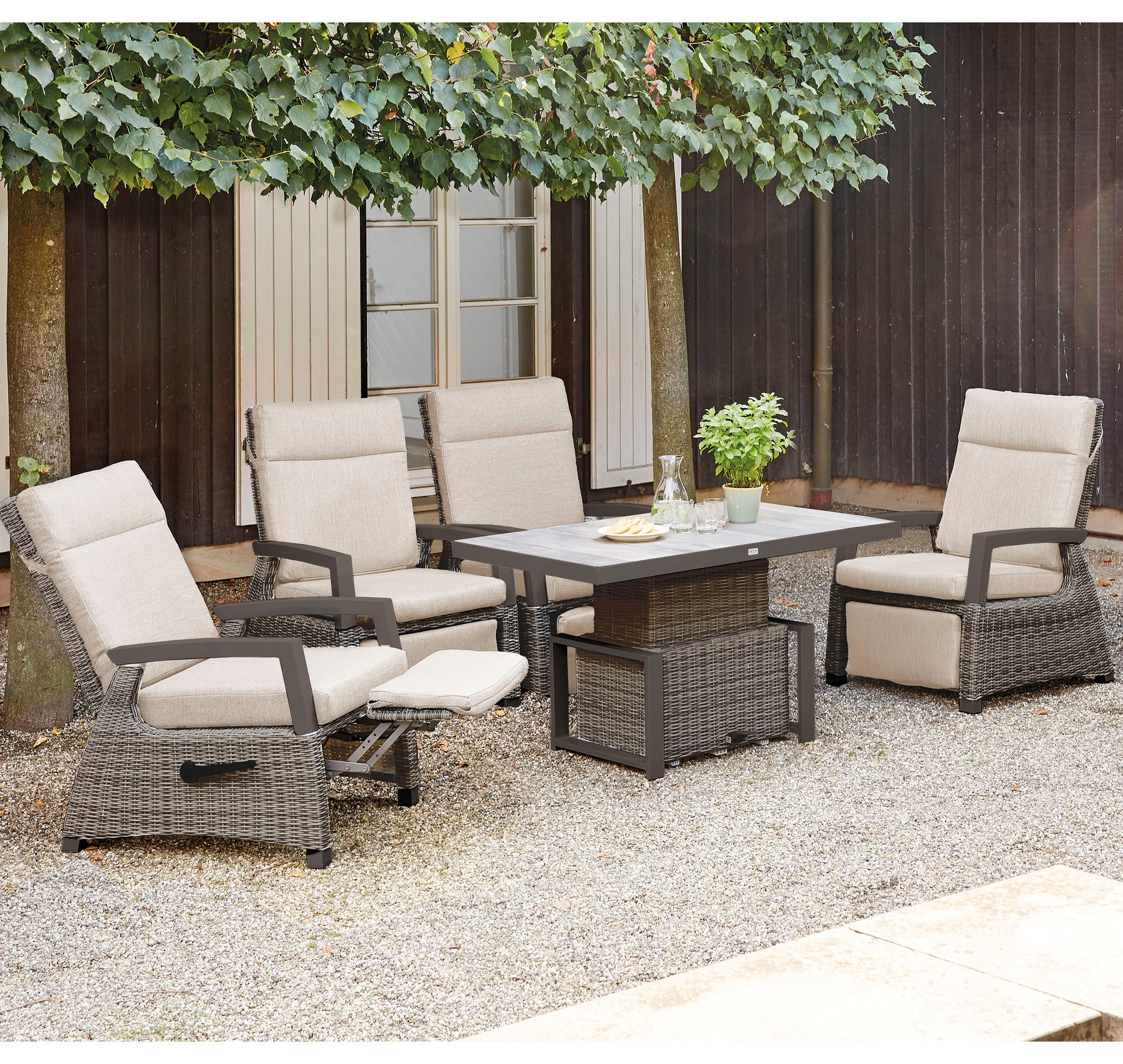 Gartenlounge-Set »Corido«, (Set, 8 tlg.), bestehend aus 4 Sesseln und 4 Auflagen