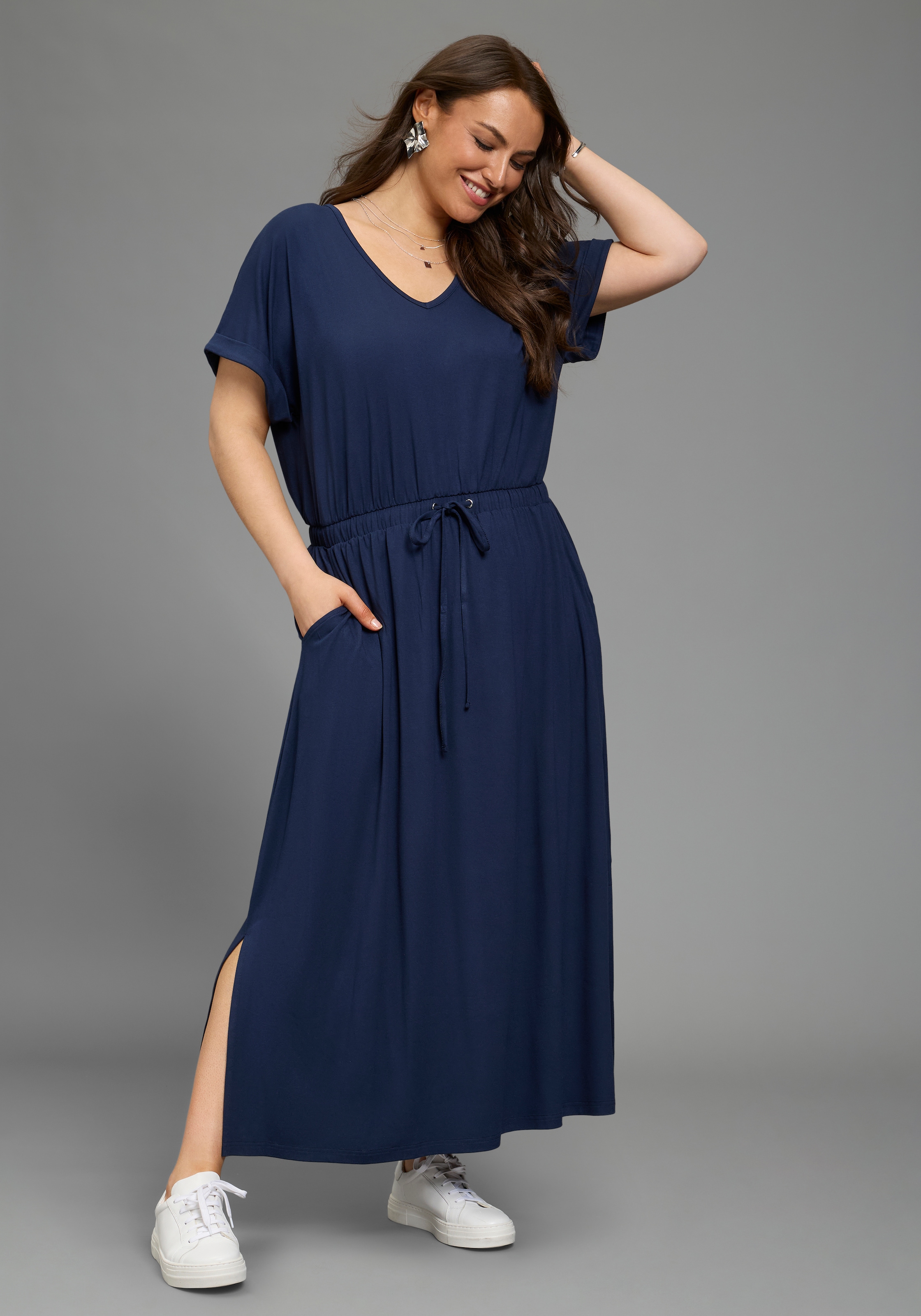 Laura Scott CURVE Jerseykleid Eingrifftaschen knöchellanger Schnitt, V-Ausschnitt, praktische Eingrifftaschen