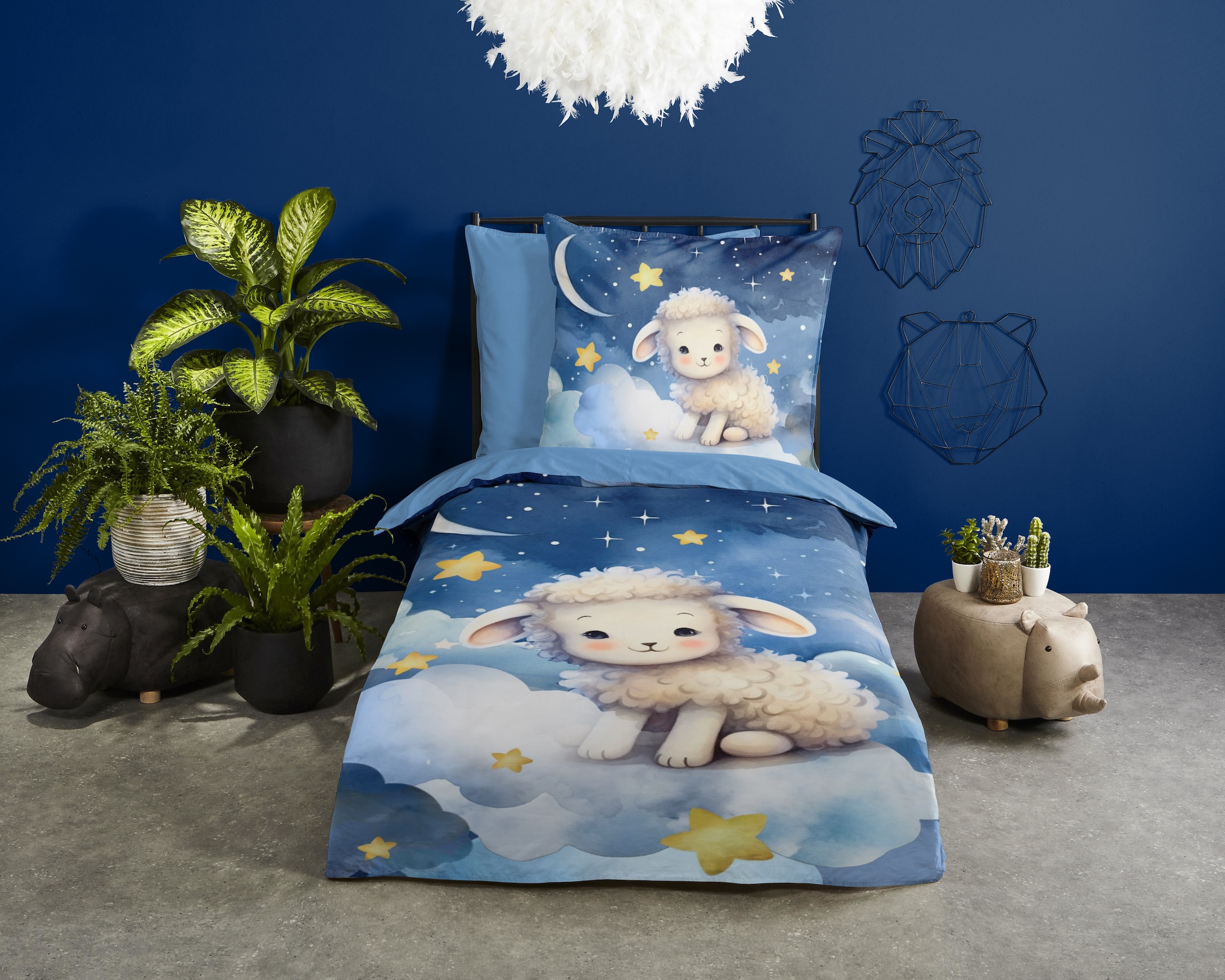 PURE luxury collection Kinderbettwäsche »Sheepy«, Mikrofaser, 135x200, 2 Teilig, Wendeoptik, Kind, Schaf, Weltall