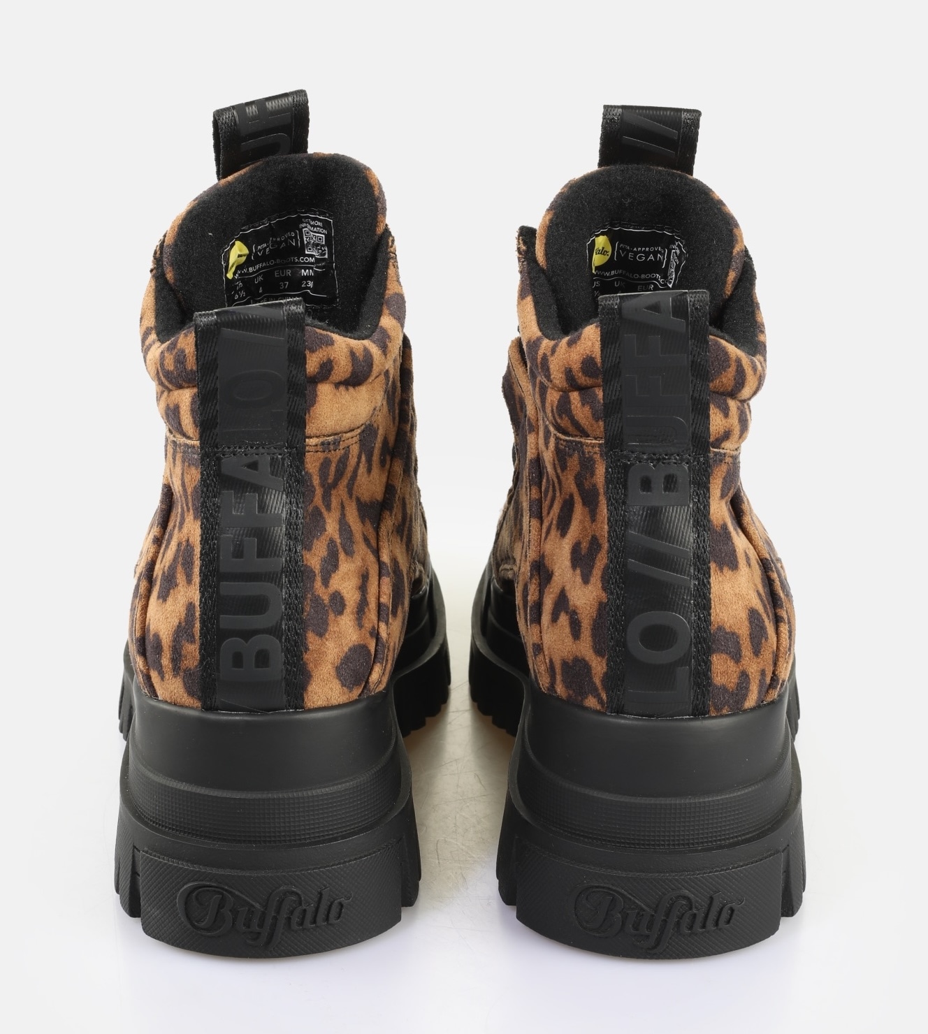 Buffalo Schnürboots »ASPHA NC MID«  Trendboots, Stiefelette, Plateauboots im Leo-Look