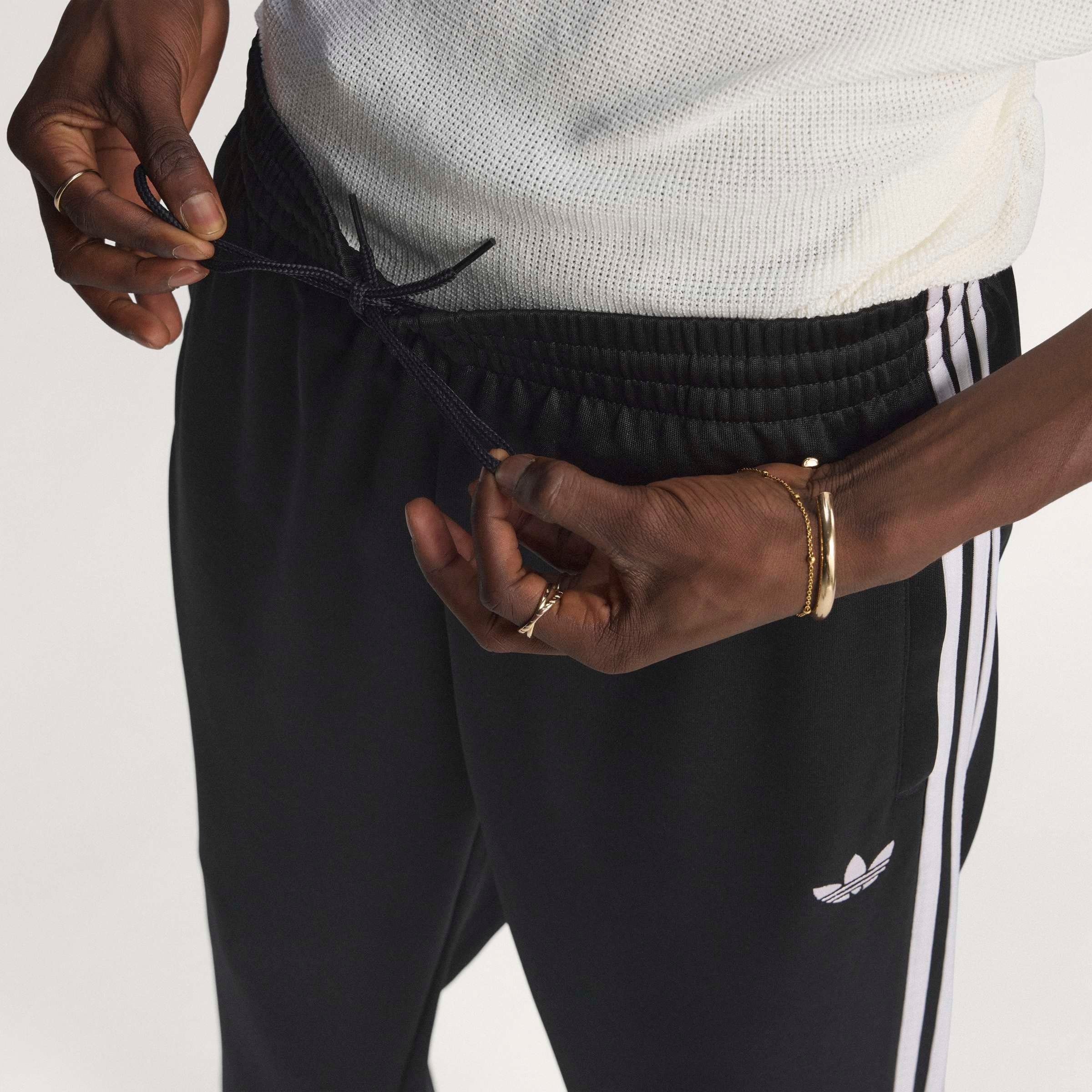 adidas Originals Sporthose »REGULAR«