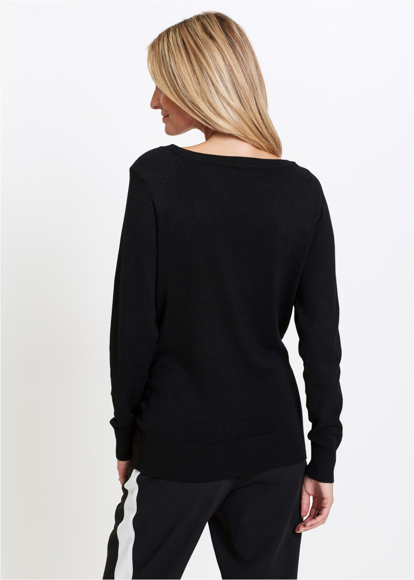 bonprix Strickpullover 1 Rundhalsausschnitt, mit Steinchenverzierung, Viskosemischung