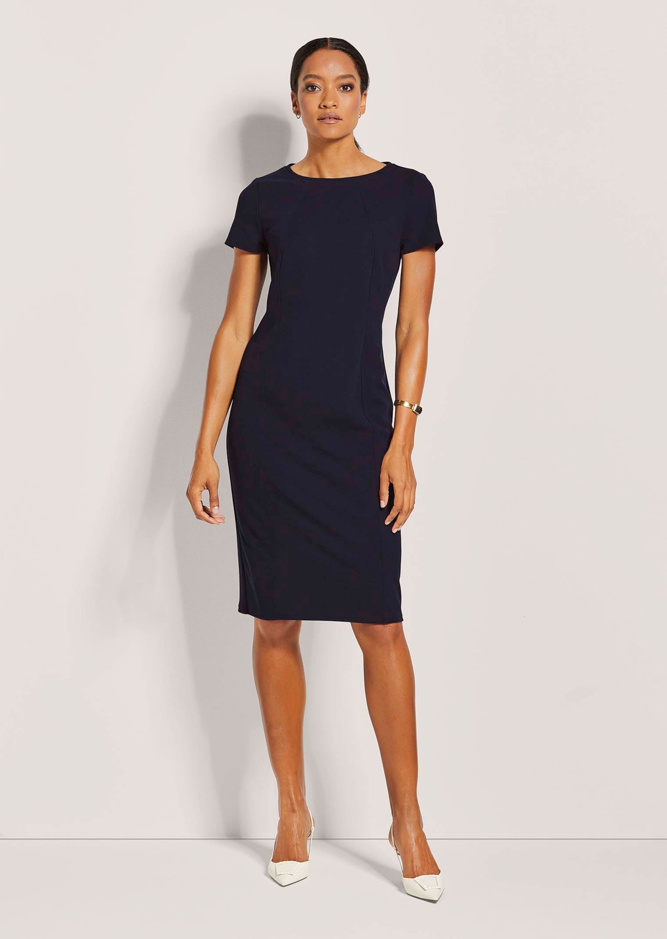 MADELEINE Sommerkleid »Kleid Etuikleid mit kurzen Ärmeln«