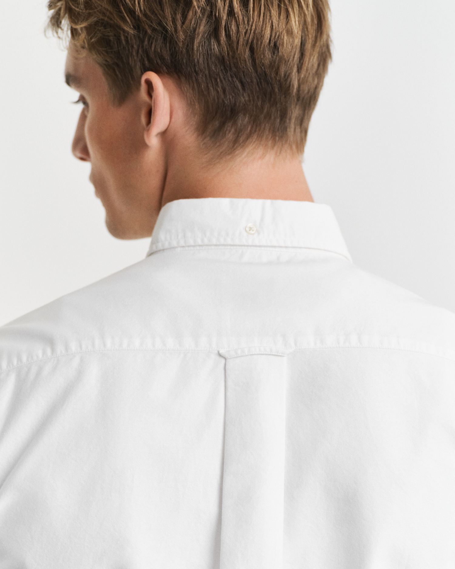 Gant Kurzarmhemd »REG OXFORD SHIRT«, Gant-Stickerei
