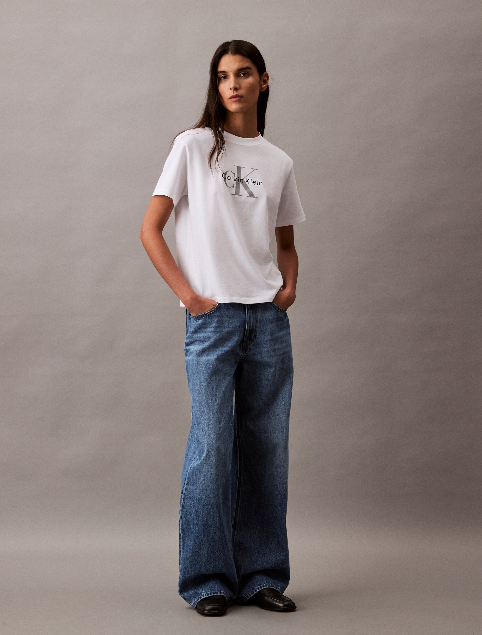 Calvin Klein Jeans T-Shirt »HERO SS CLASSIC MONOLOGO CNECK T«, mit großem CK-Print